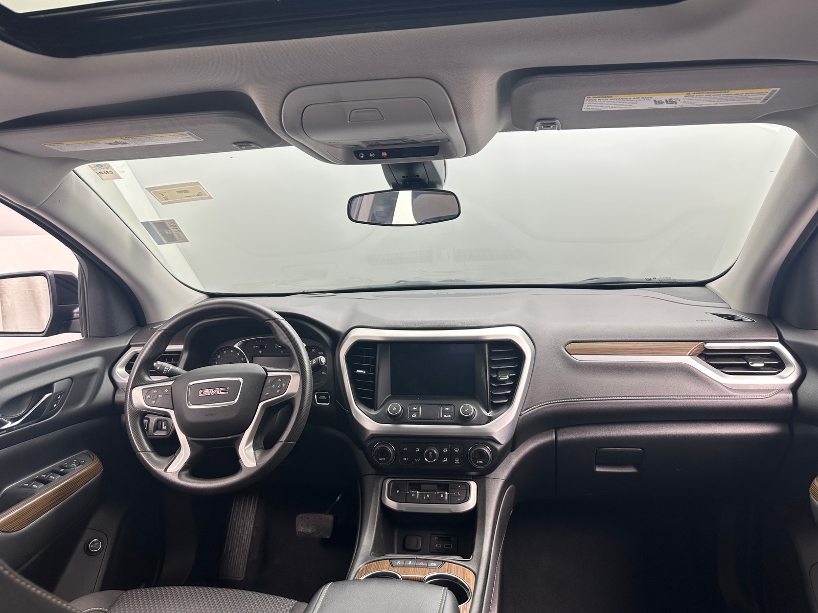 Thumbnail: 2023 GMC Acadia - 3