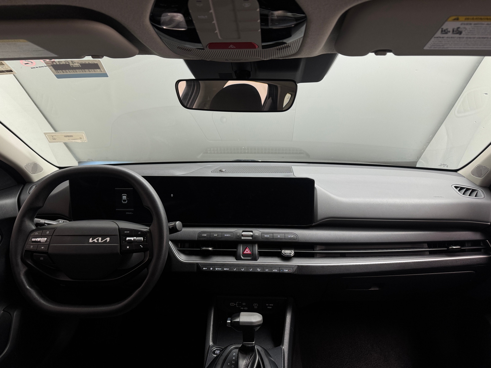Thumbnail: 2025 Kia K4 - 3