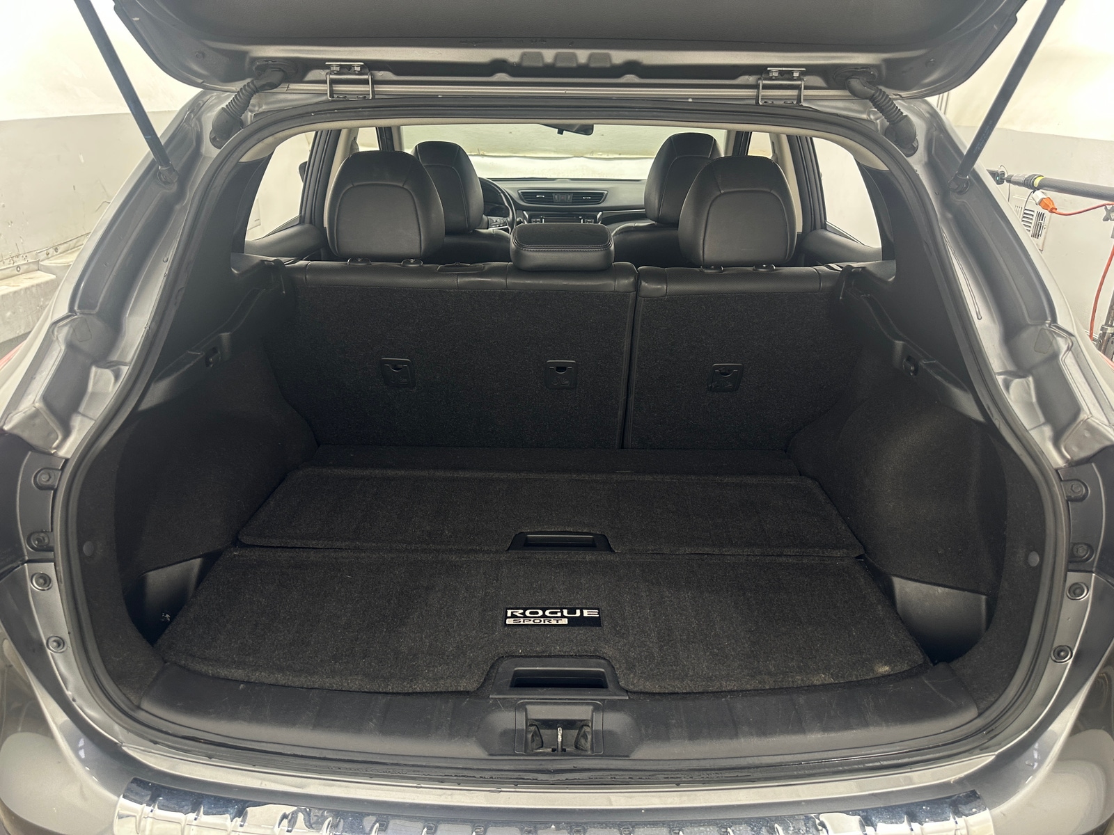 Thumbnail: 2018 Nissan Rogue Sport - 6