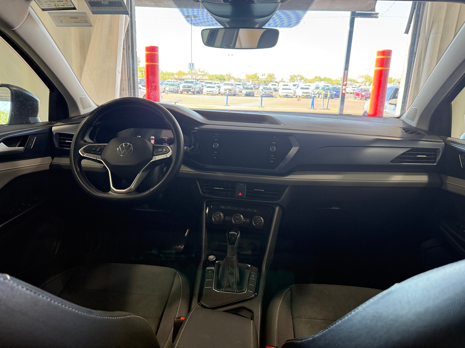 Thumbnail: 2024 Volkswagen Taos - 2