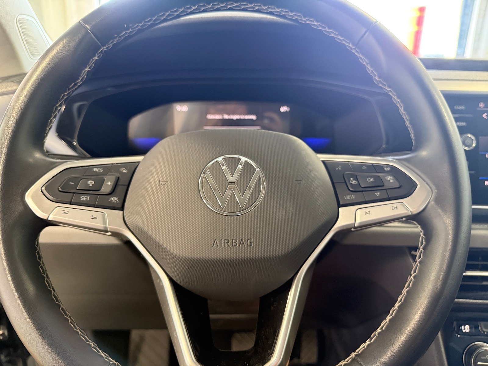 Thumbnail: 2024 Volkswagen Taos - 4