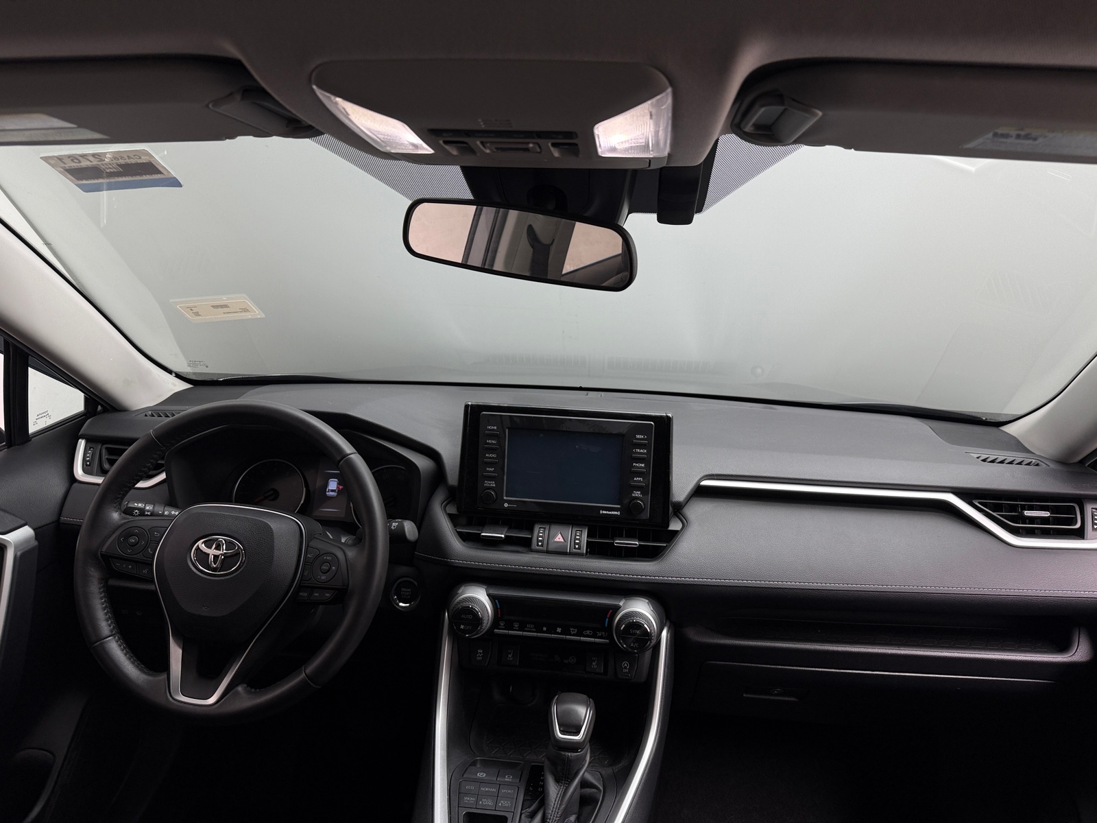 Thumbnail: 2022 Toyota RAV4 - 2