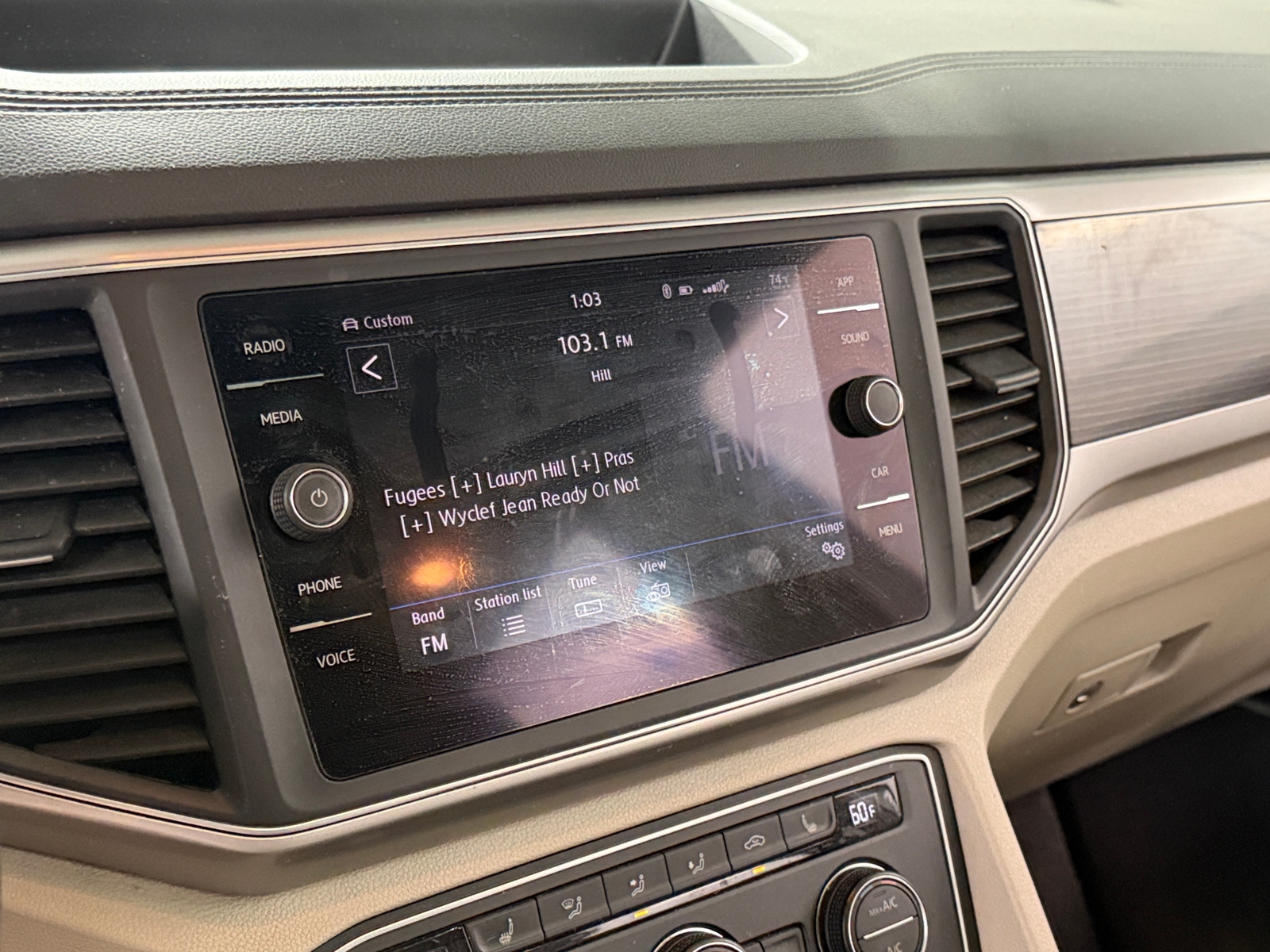 Thumbnail: 2019 Volkswagen Atlas - 3