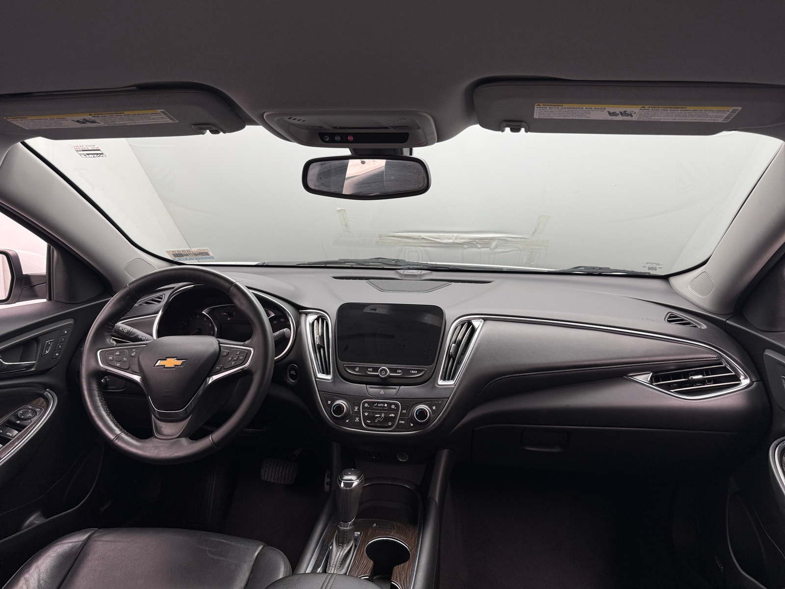 Thumbnail: 2017 Chevrolet Malibu - 2