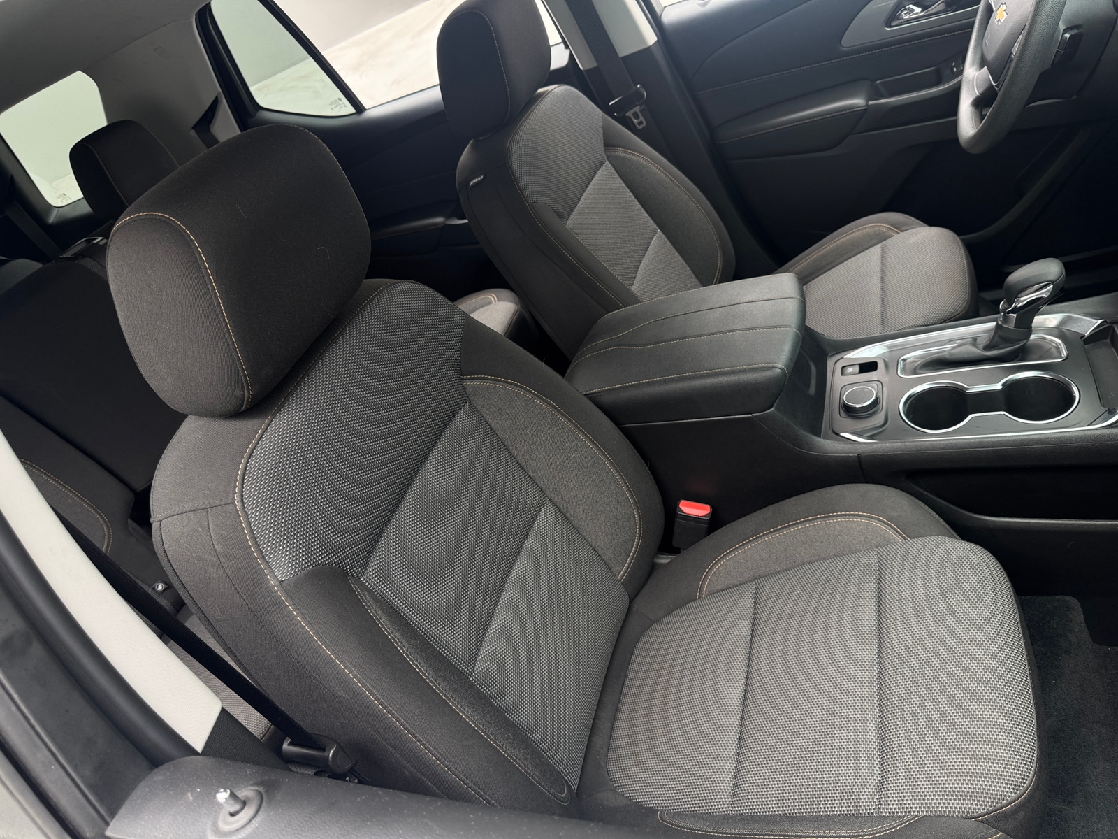 Thumbnail: 2021 Chevrolet Traverse - 2