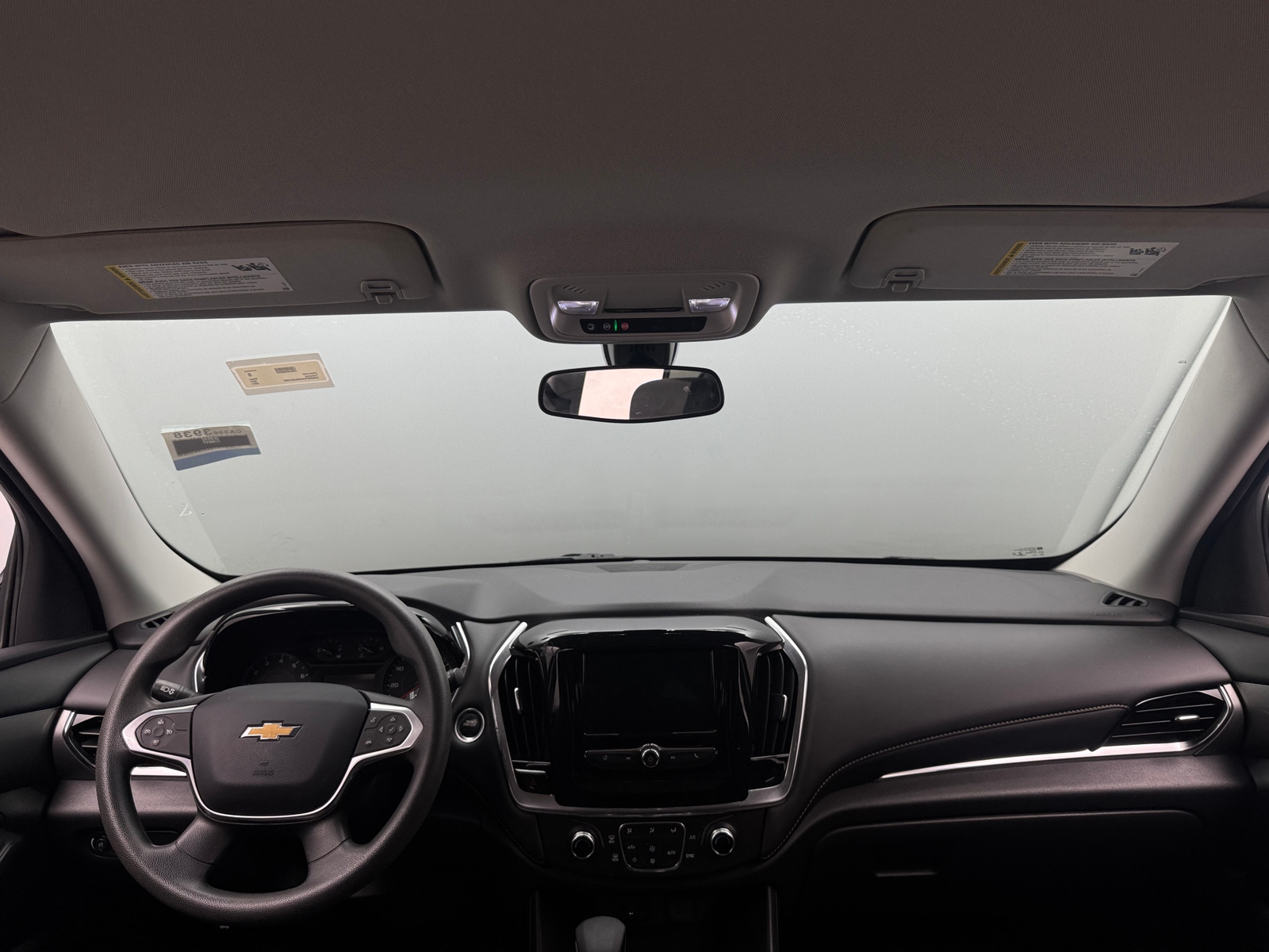 Thumbnail: 2021 Chevrolet Traverse - 3