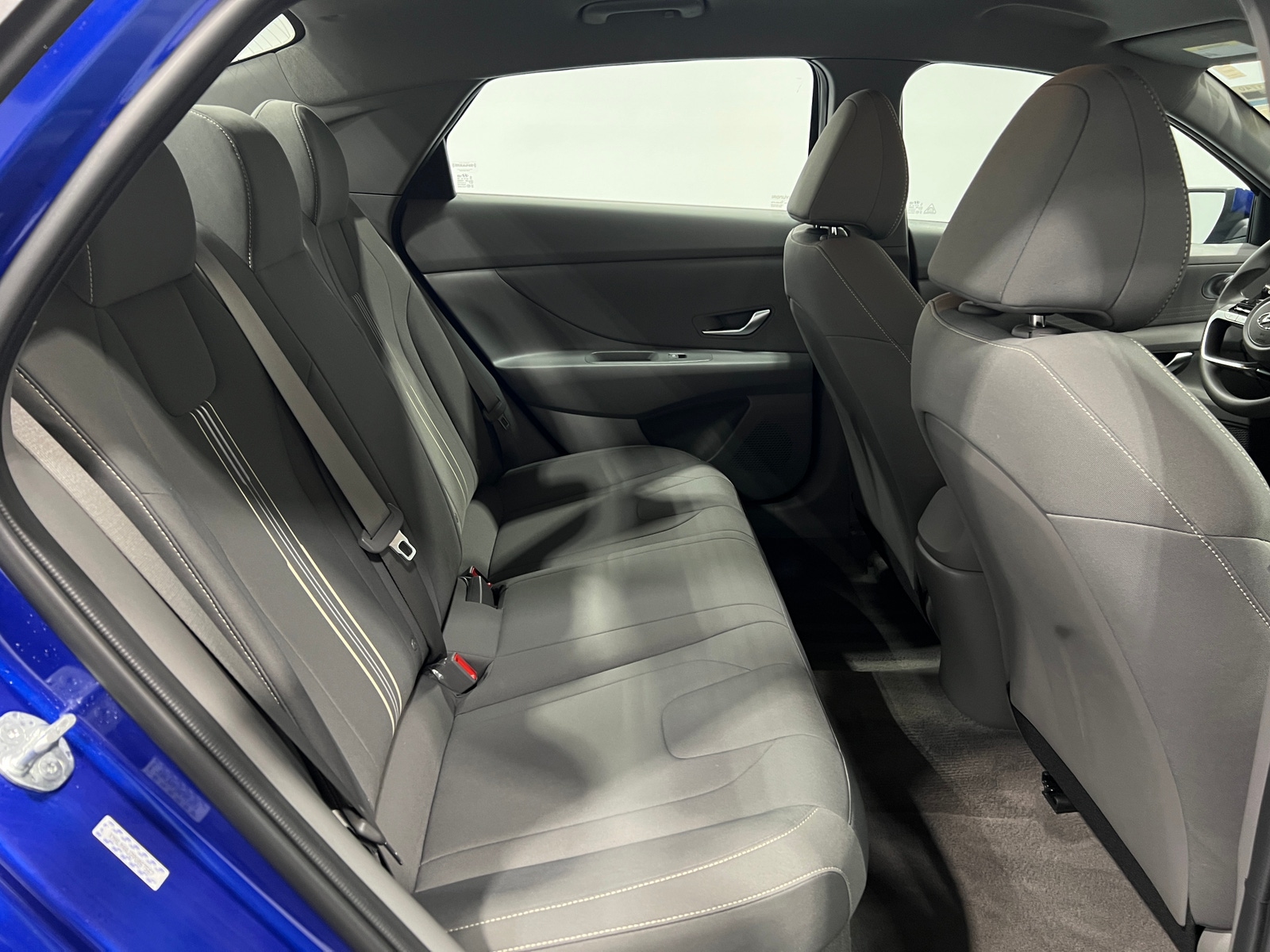 Thumbnail: 2023 Hyundai Elantra - 6