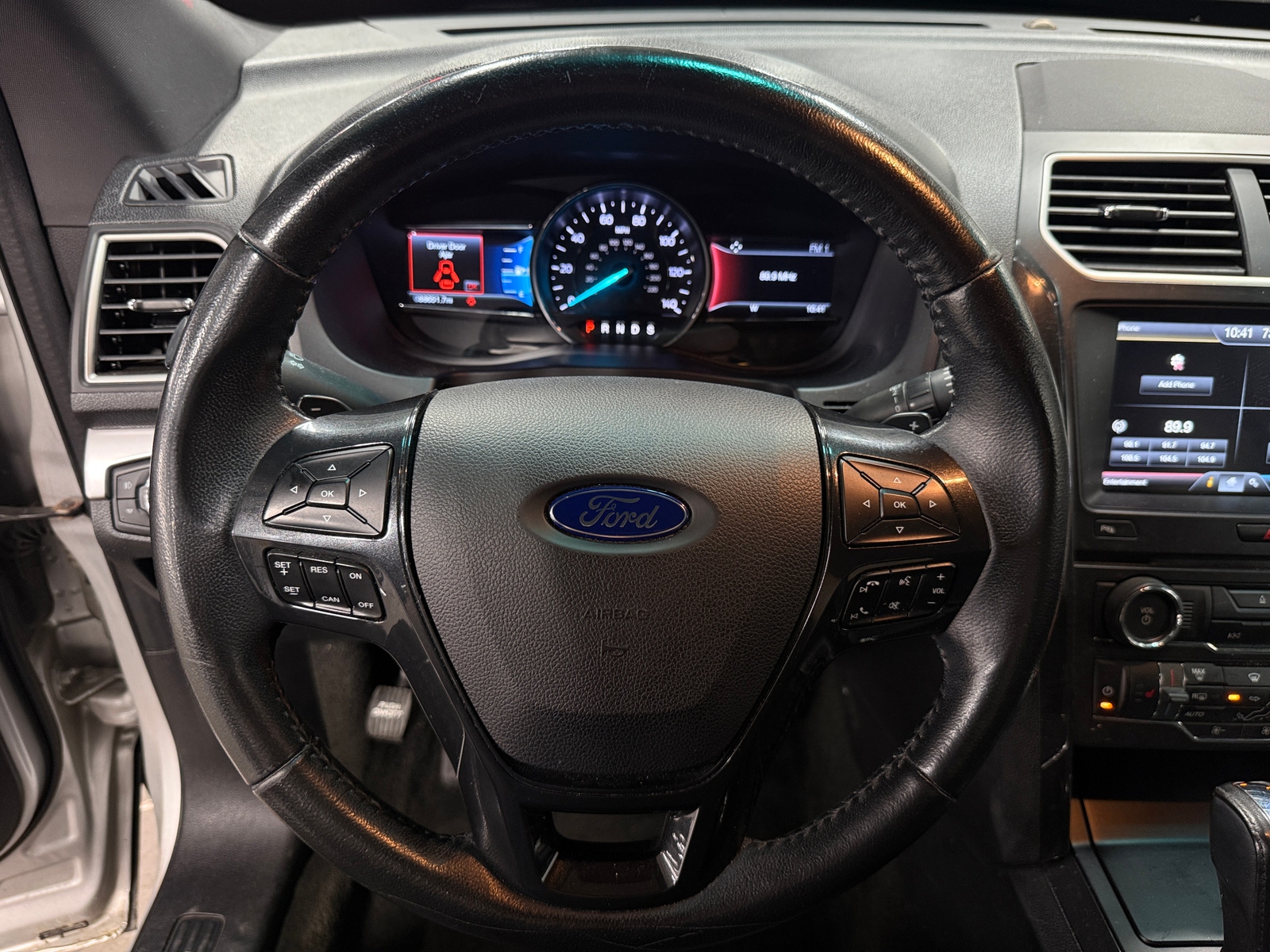 Thumbnail: 2016 Ford Explorer - 4