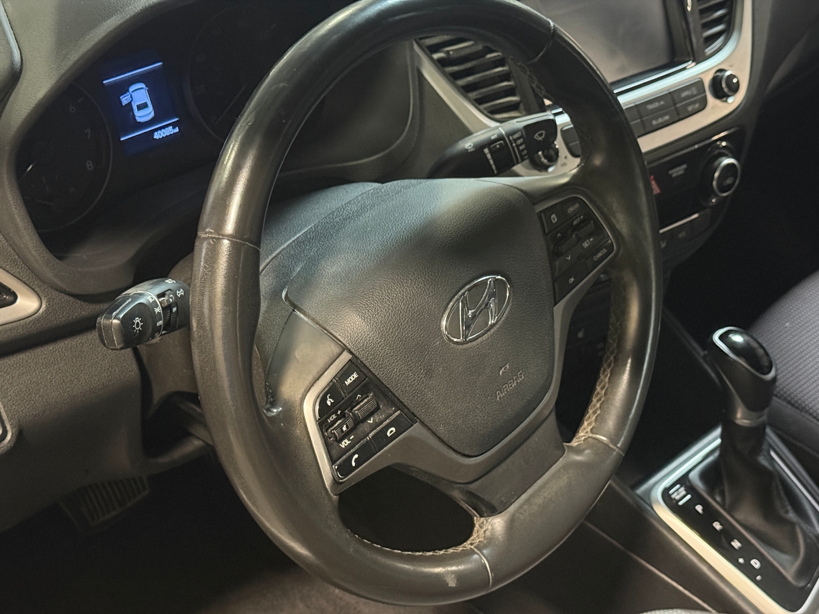 Thumbnail: 2022 Hyundai Accent - 5