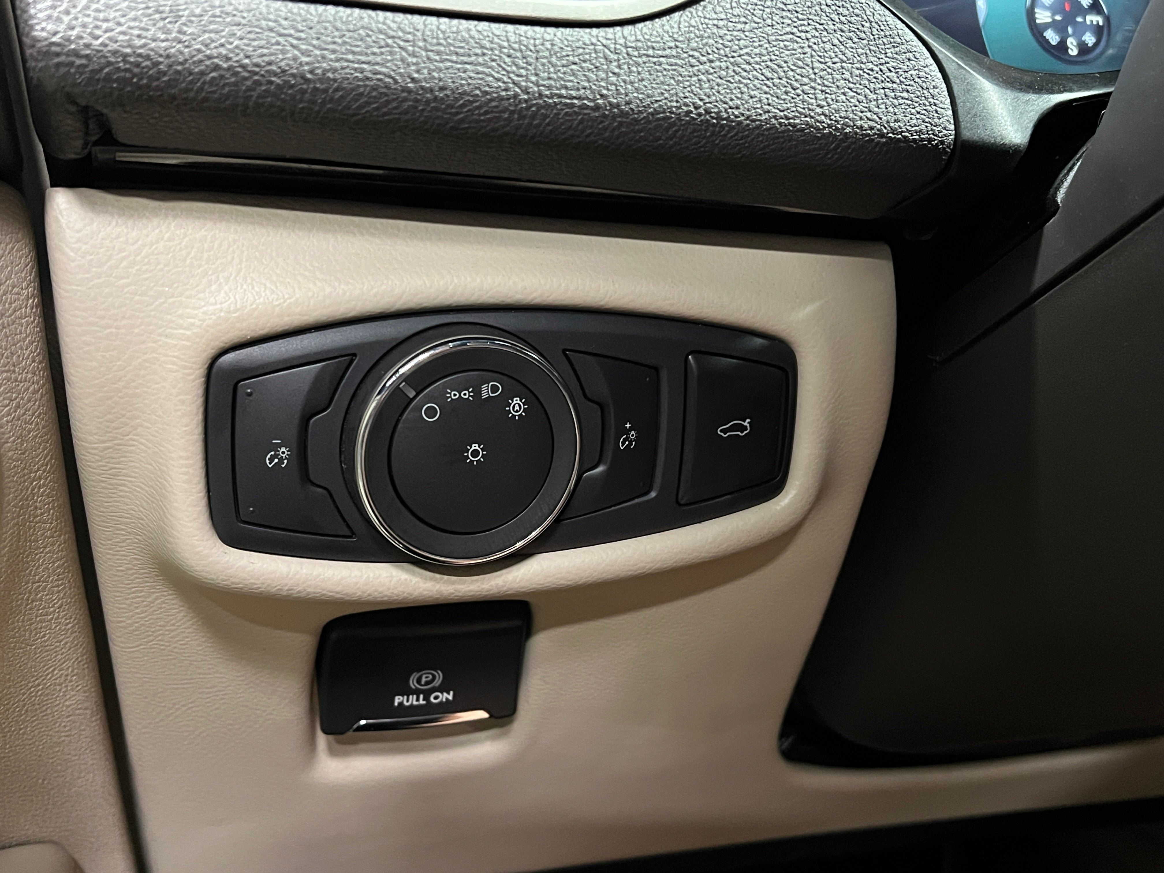 2019 Lincoln MKZ Reserve I - Photo 3