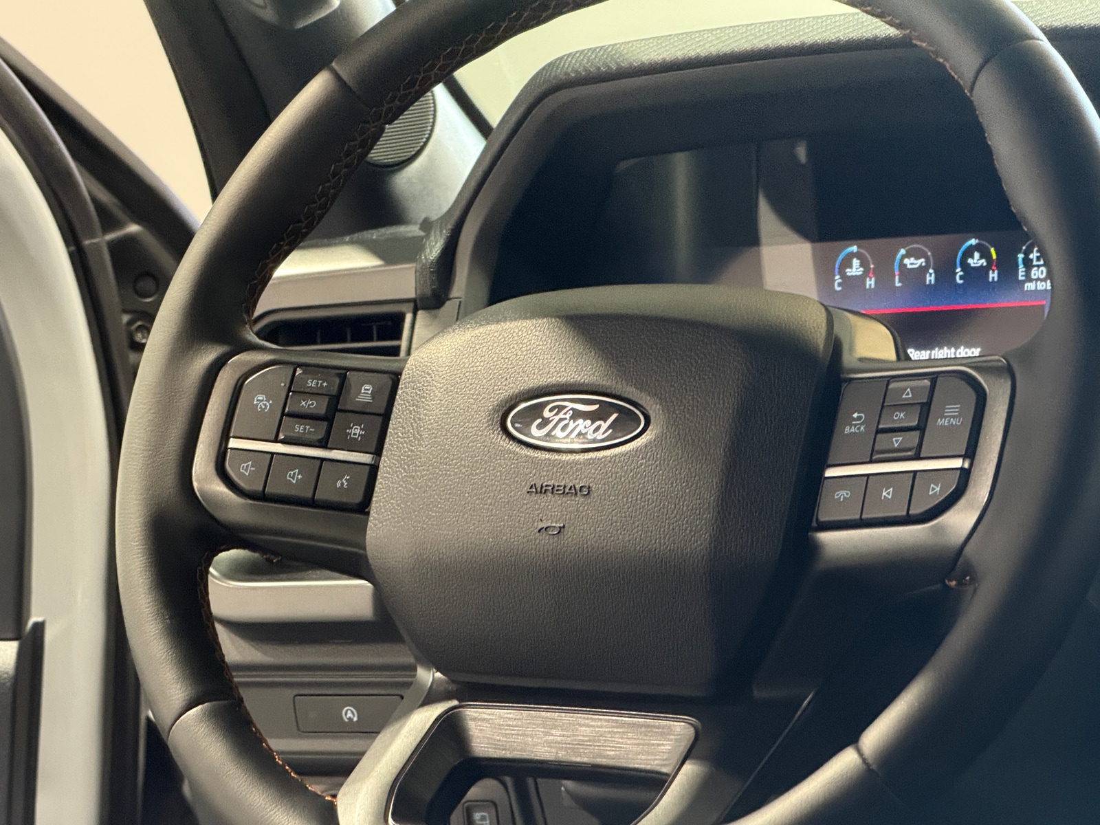 Thumbnail: 2025 Ford Econoline - 5