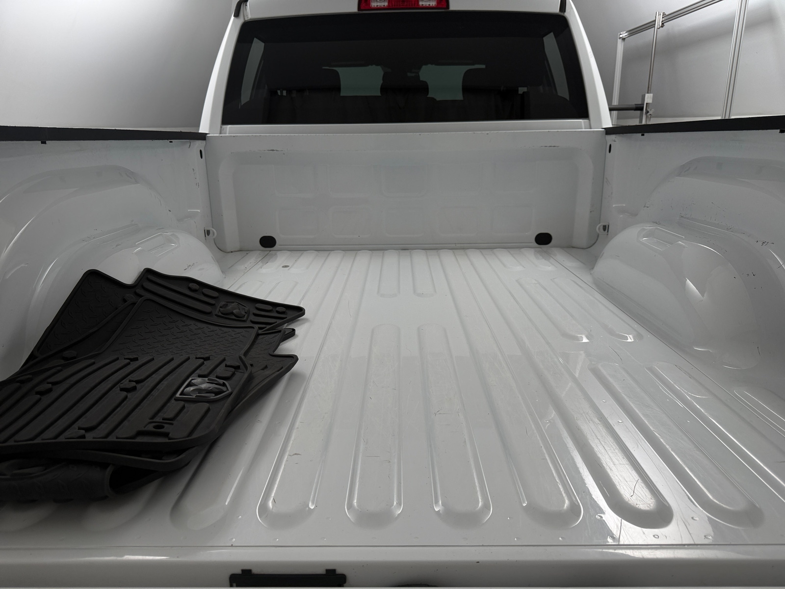 Thumbnail: 2022 RAM 1500 Classic - 7