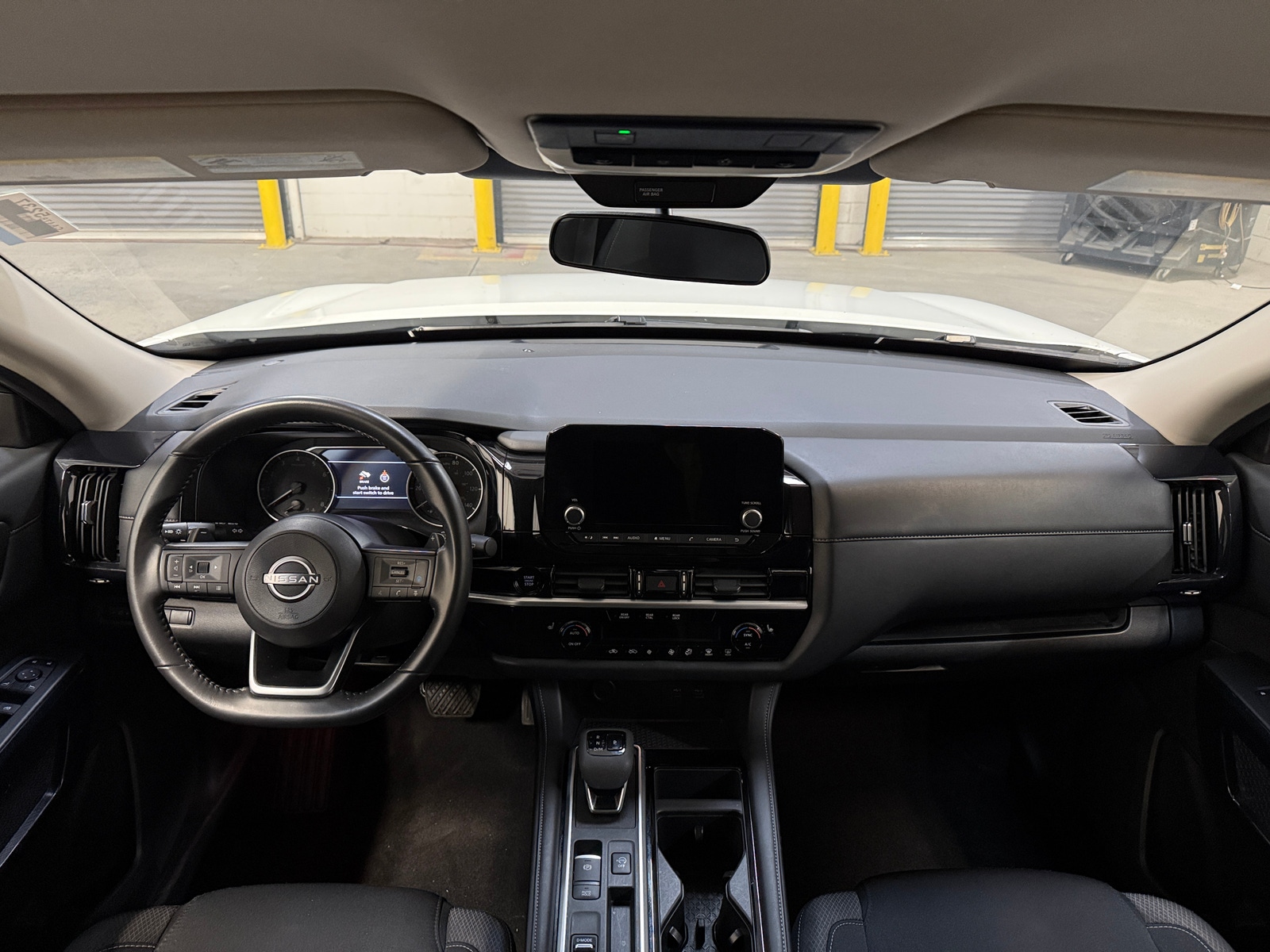 Thumbnail: 2025 Nissan Pathfinder - 3