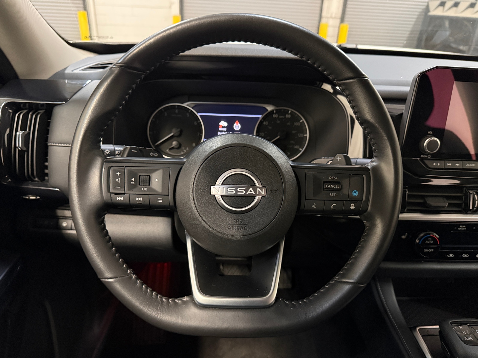 Thumbnail: 2025 Nissan Pathfinder - 5