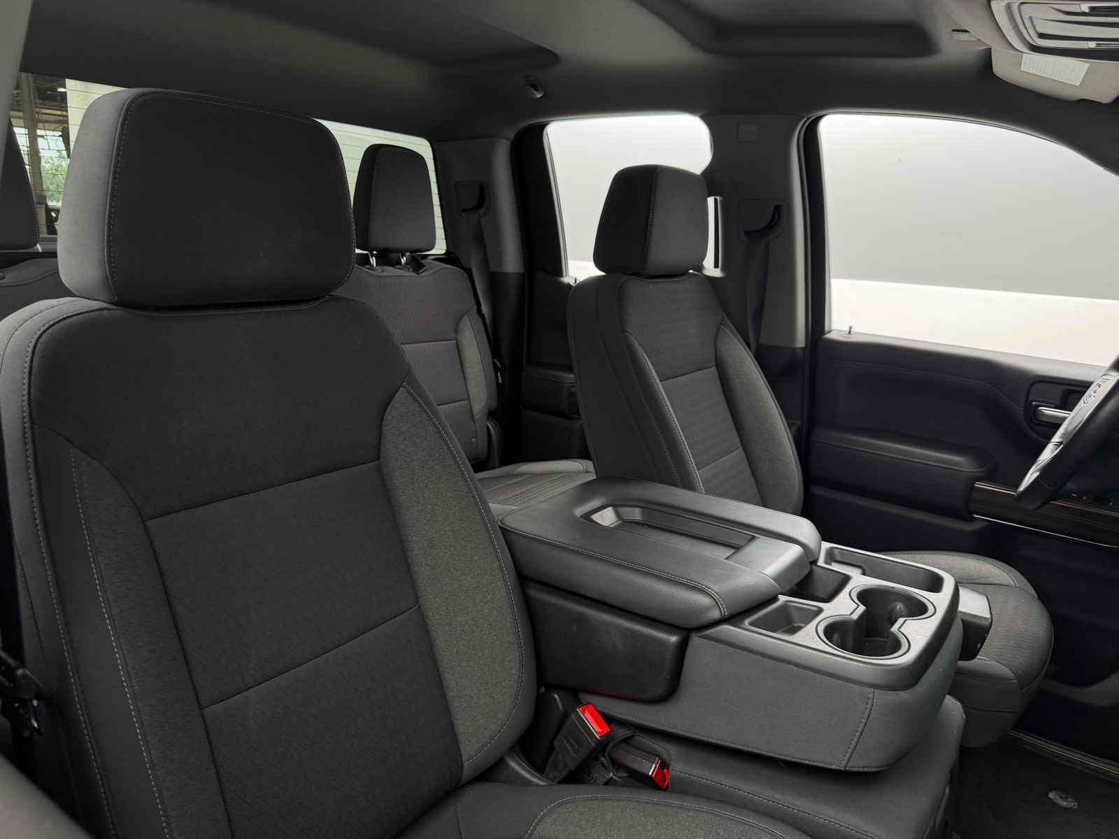 Thumbnail: 2020 Chevrolet Silverado 1500 - 2