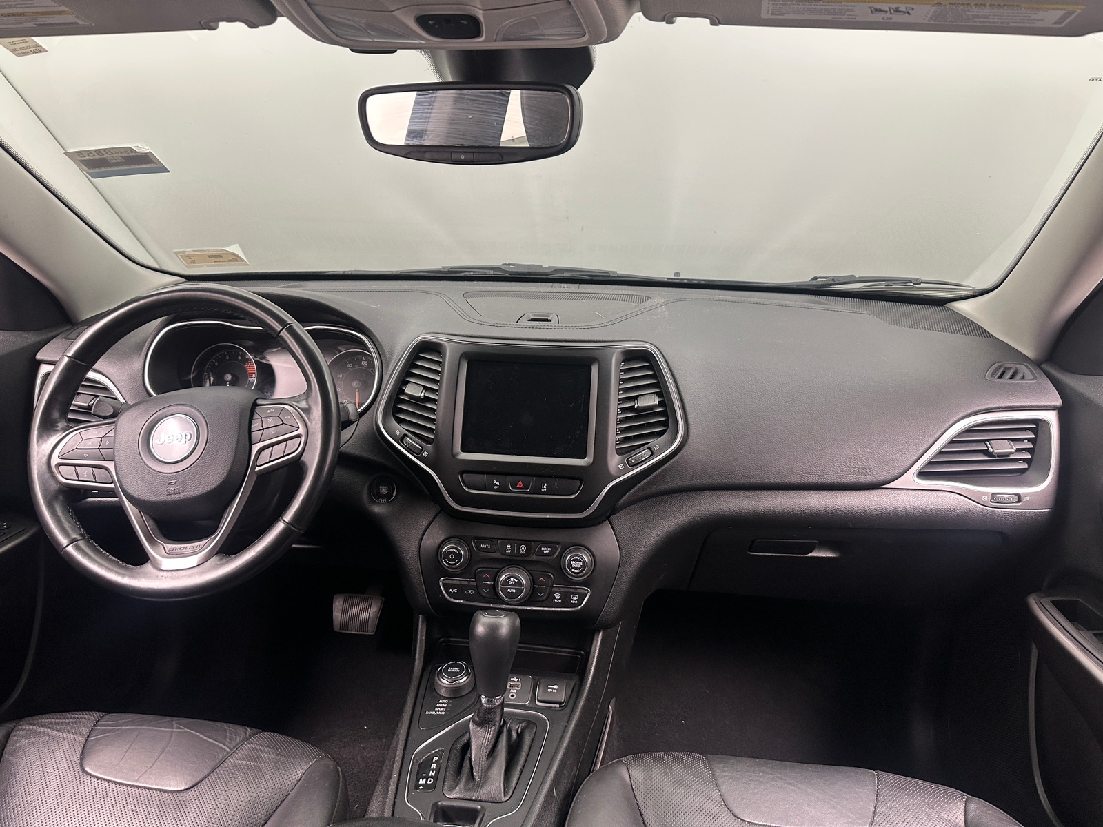 Thumbnail: 2021 Jeep Cherokee - 2