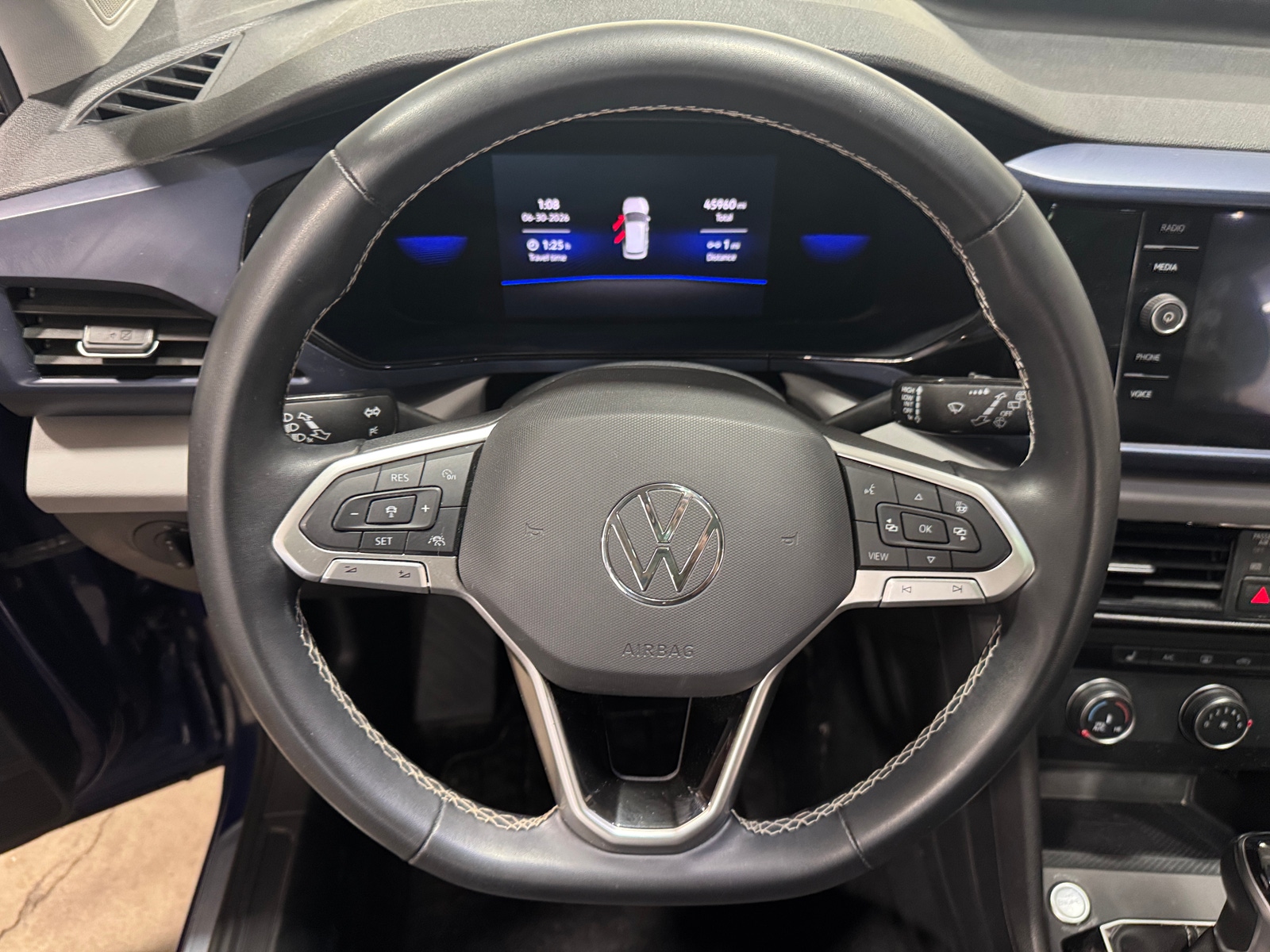 Thumbnail: 2022 Volkswagen Taos - 5