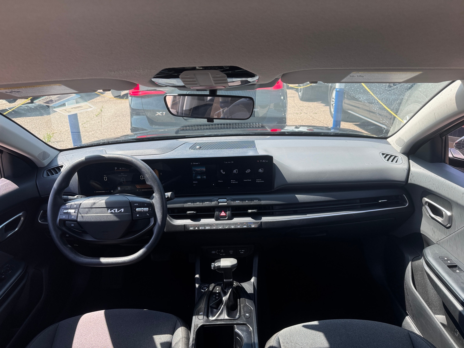 Thumbnail: 2025 Kia K4 - 3