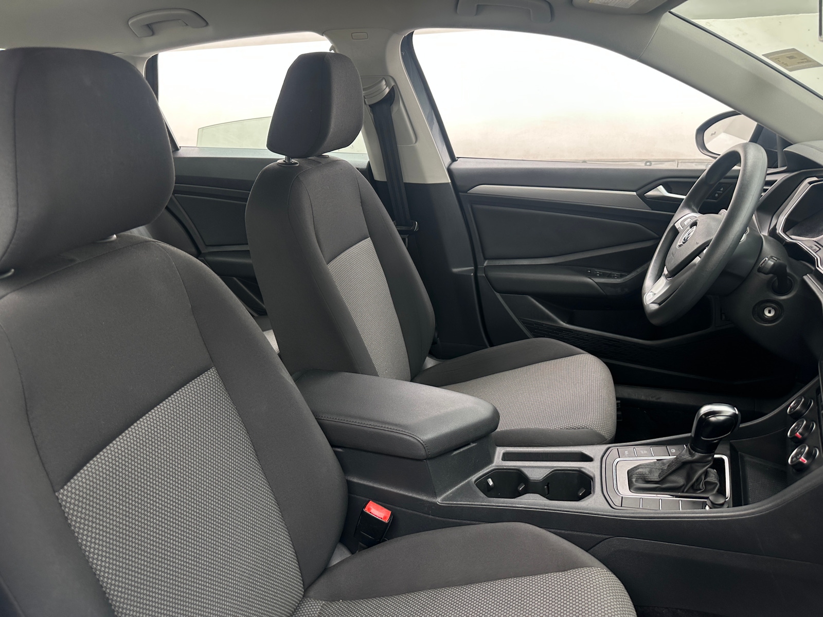 Thumbnail: 2021 Volkswagen Jetta - 2