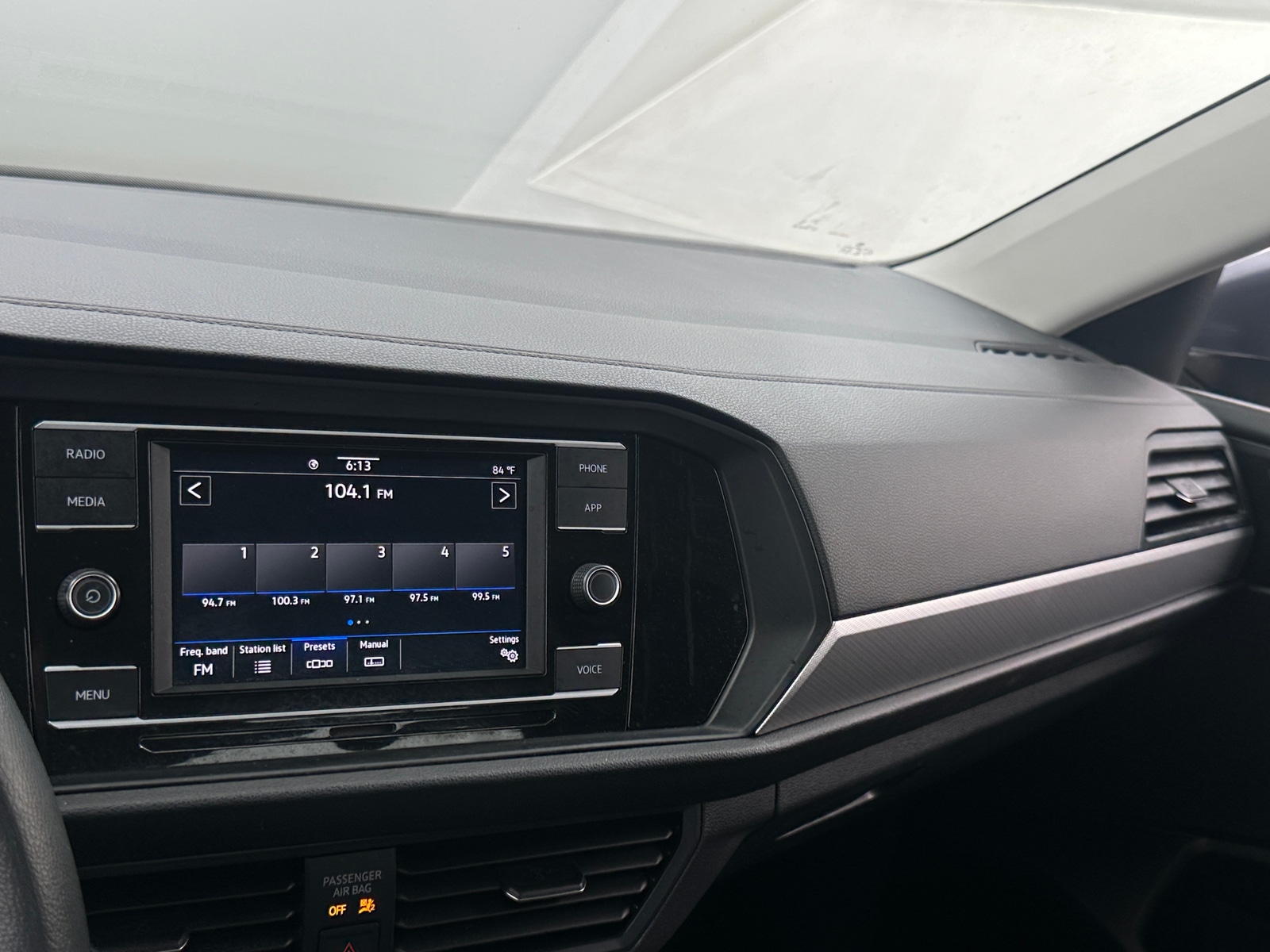 Thumbnail: 2021 Volkswagen Jetta - 4