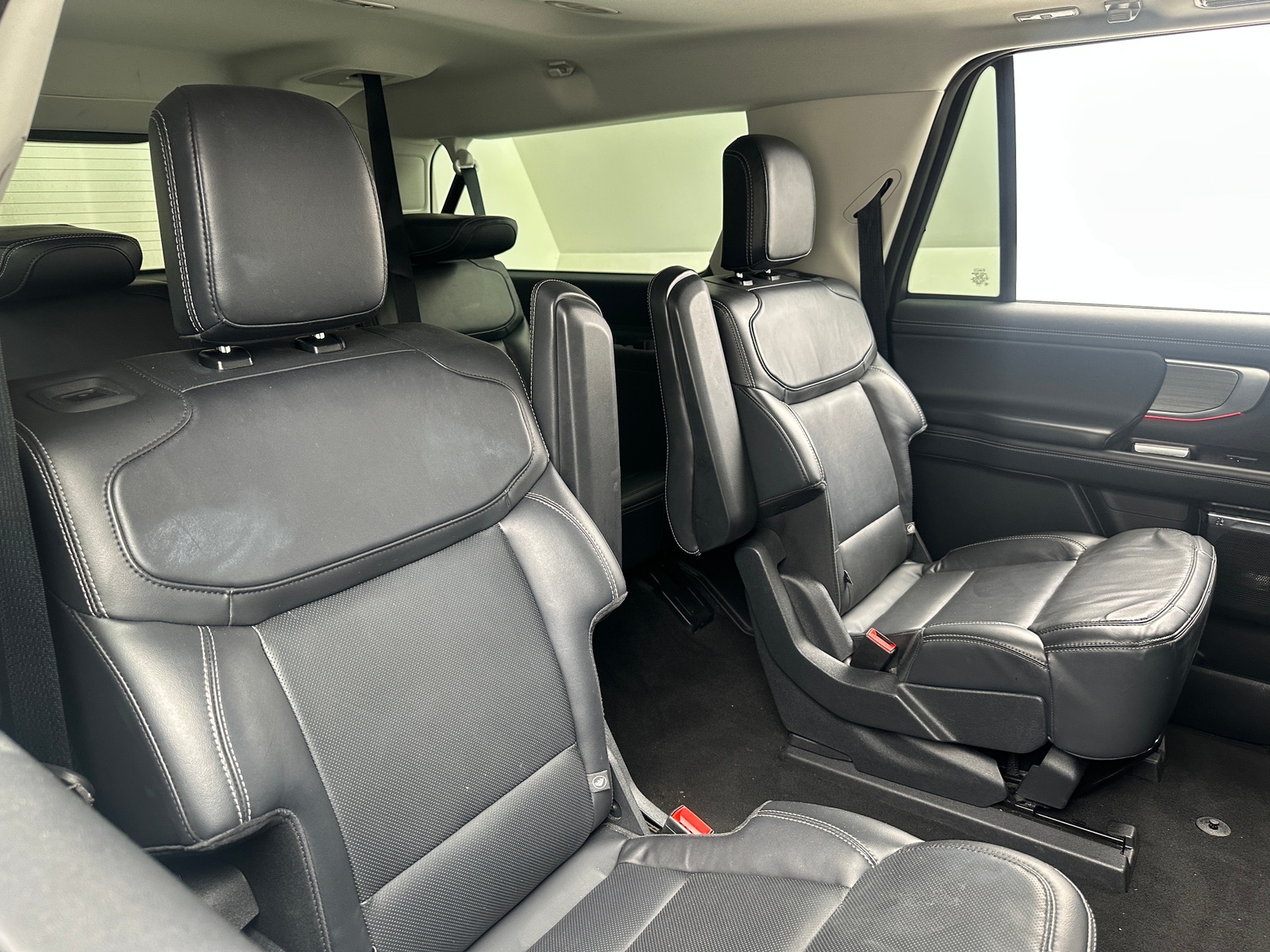 Thumbnail: 2025 Ford Expedition MAX - 5