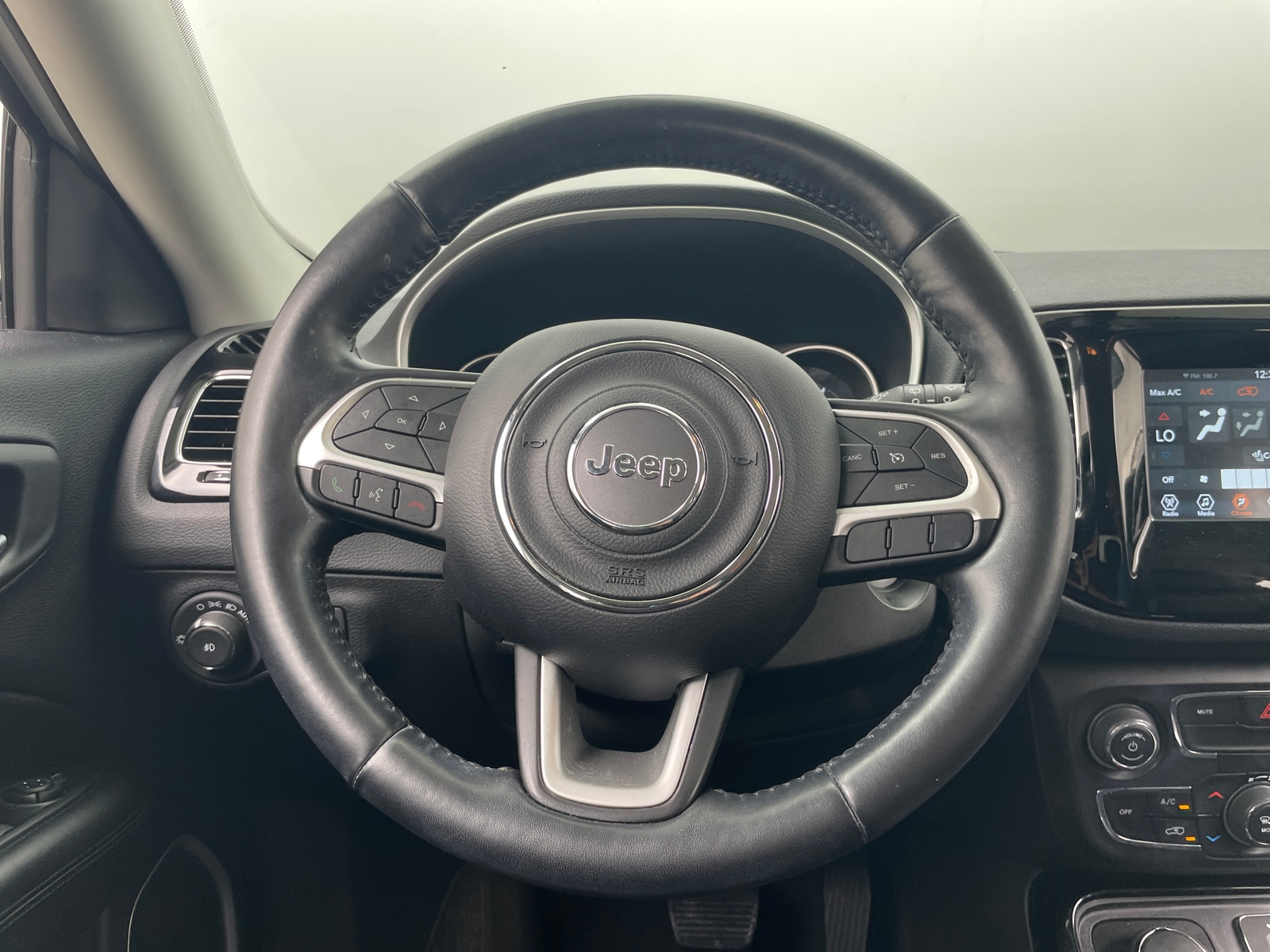 Thumbnail: 2020 Jeep Compass - 5
