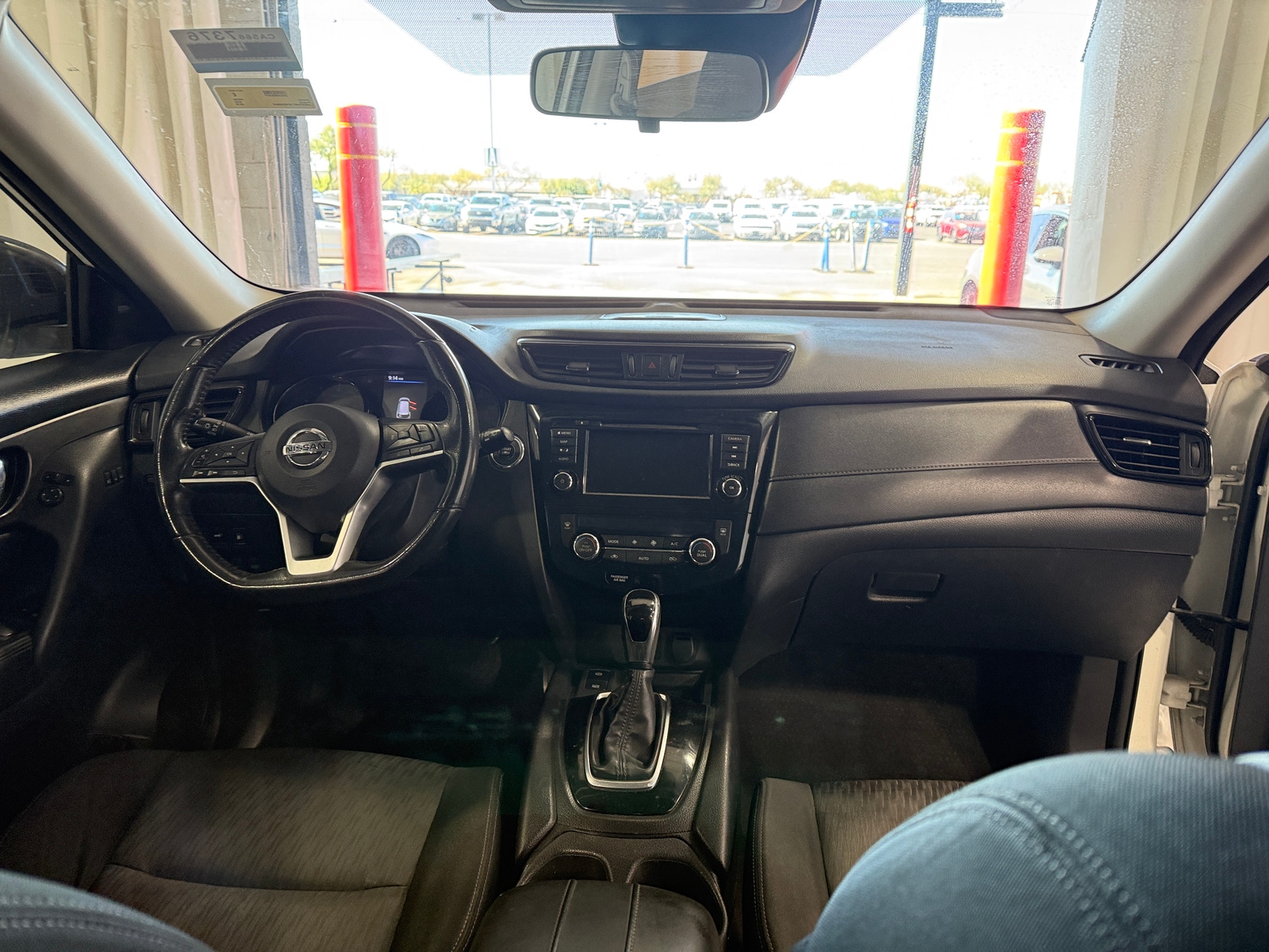 Thumbnail: 2019 Nissan Rogue - 3