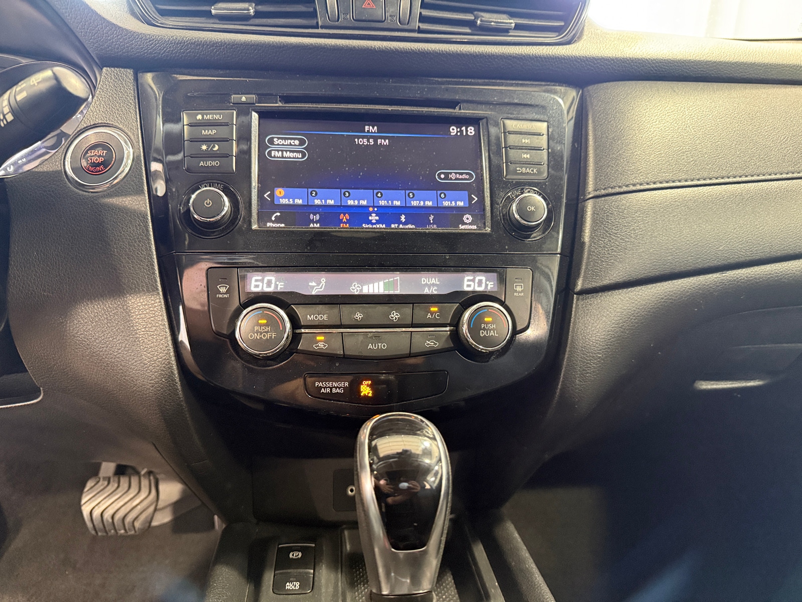 Thumbnail: 2019 Nissan Rogue - 4