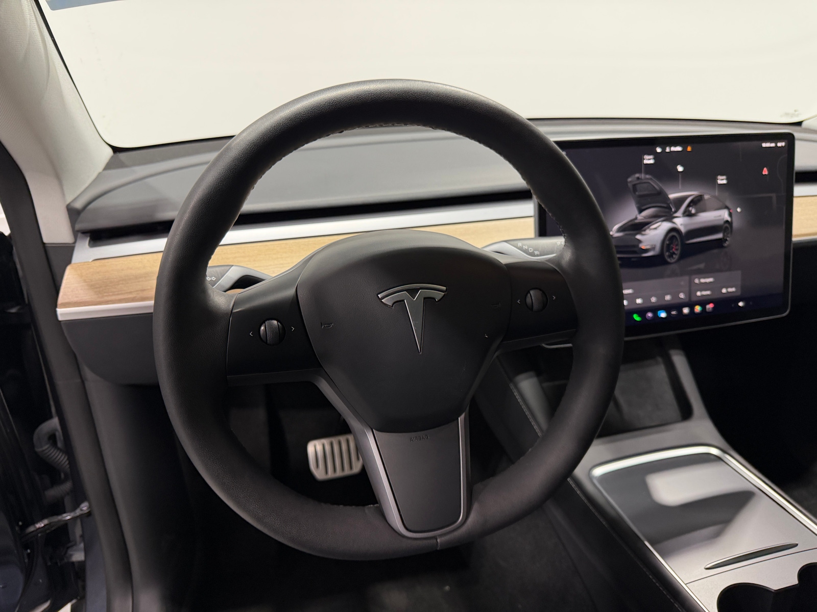 Thumbnail: 2023 Tesla Model Y - 4