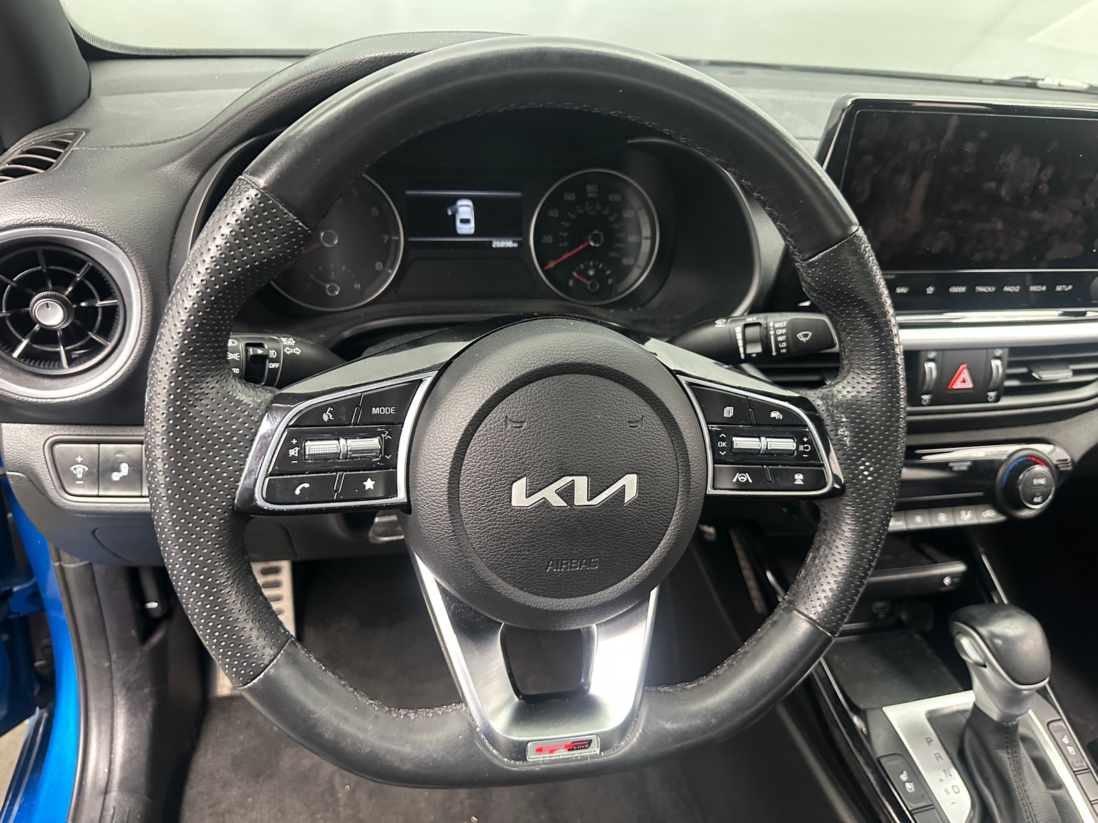 Thumbnail: 2023 Kia Forte - 4