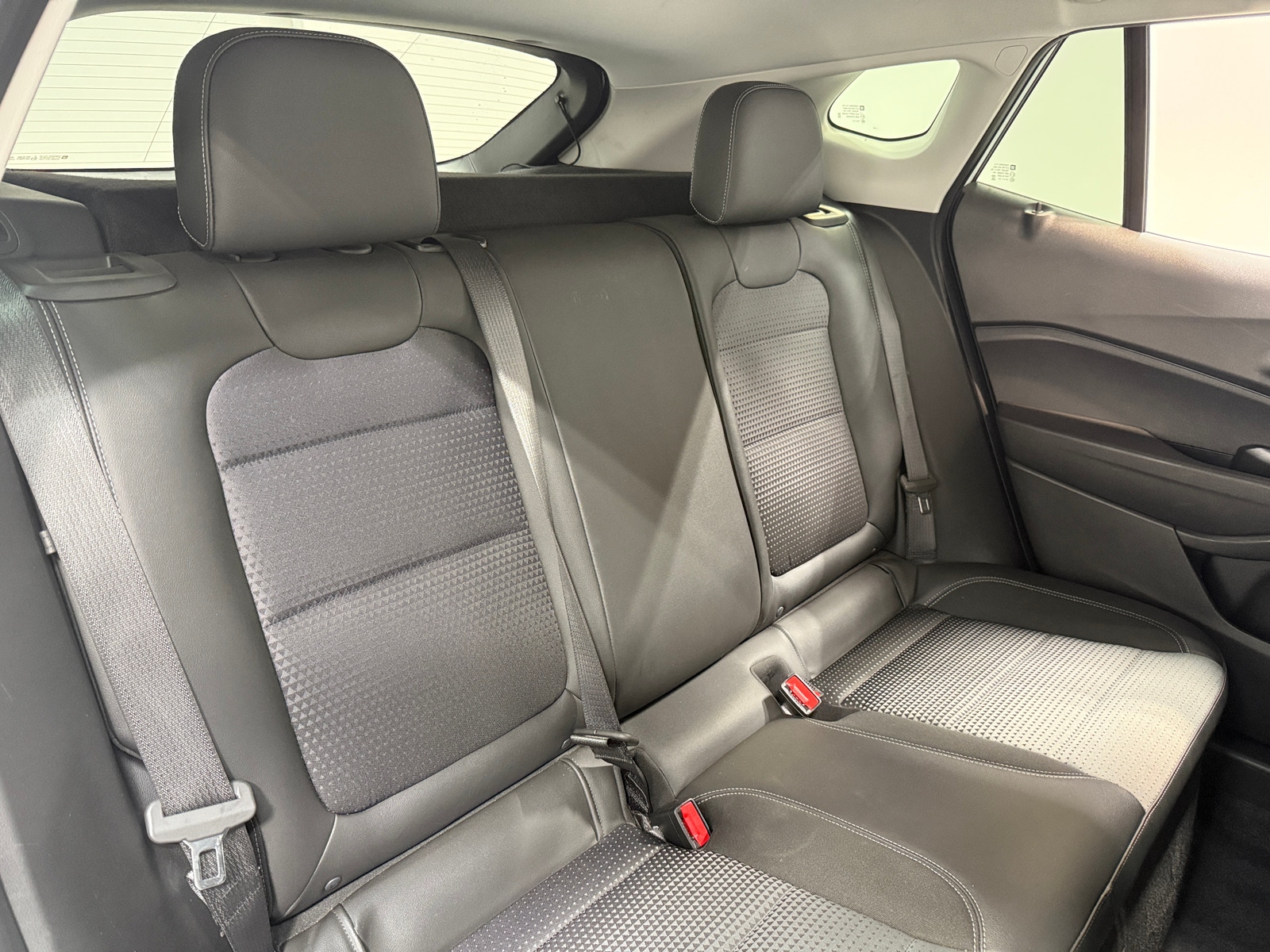 Thumbnail: 2025 Chevrolet Trax - 6