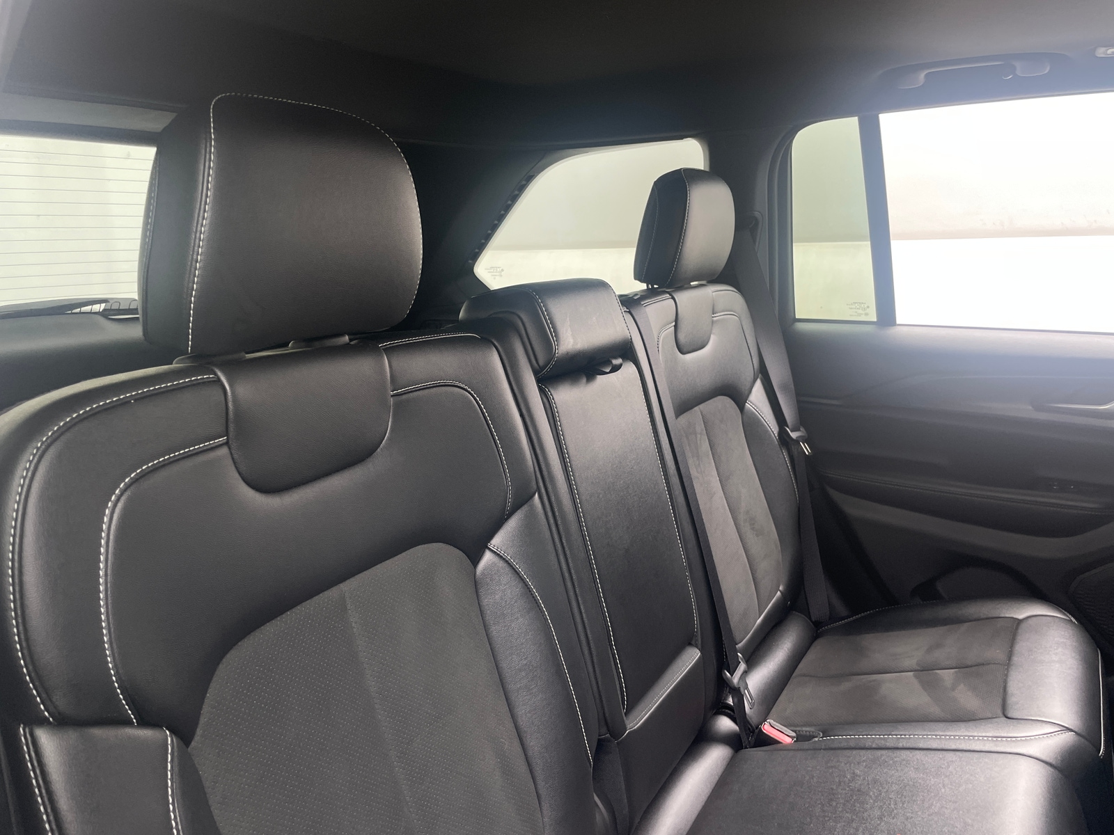 Thumbnail: 2023 Jeep Grand Cherokee - 6