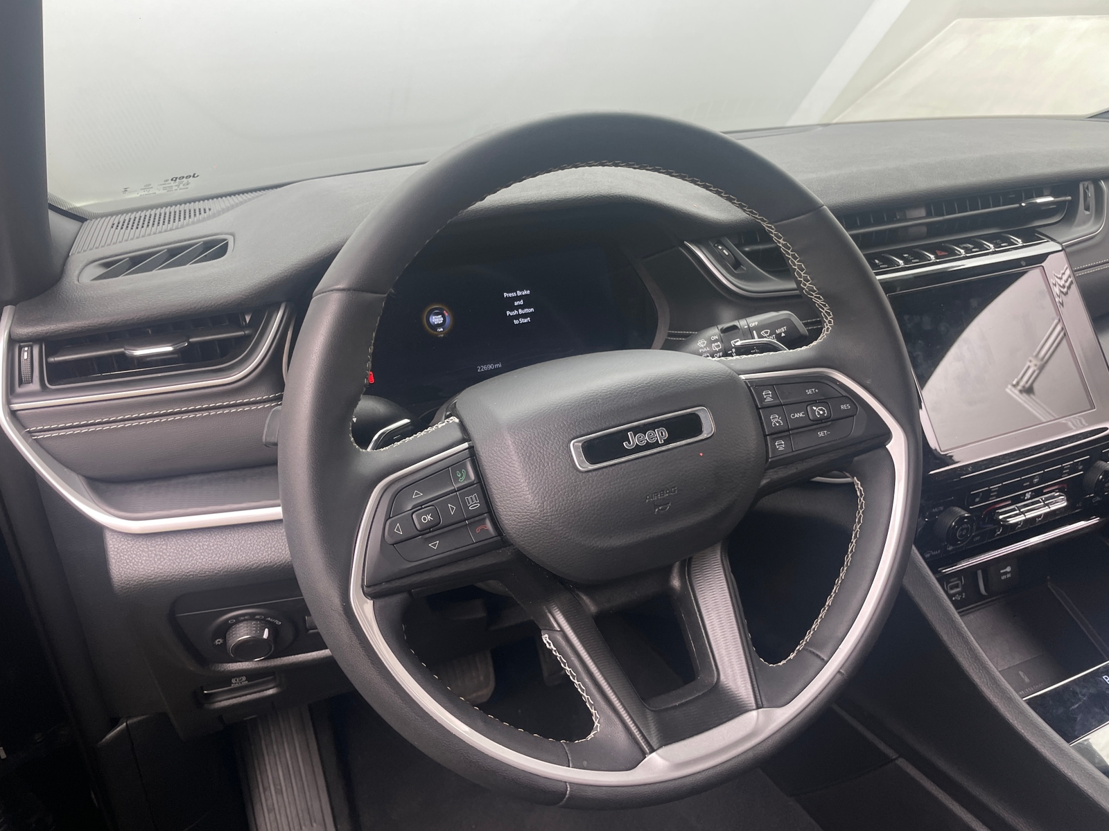 Thumbnail: 2023 Jeep Grand Cherokee - 5