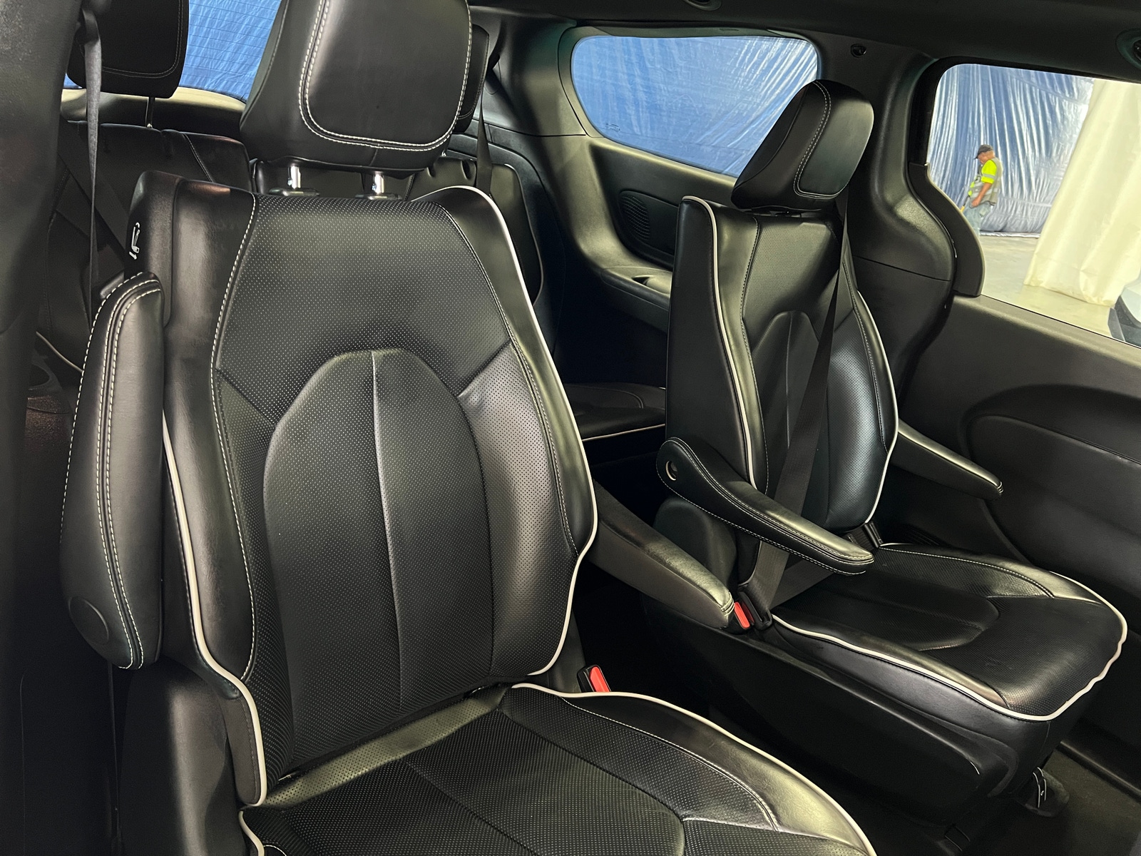 Thumbnail: 2024 Chrysler Pacifica - 5