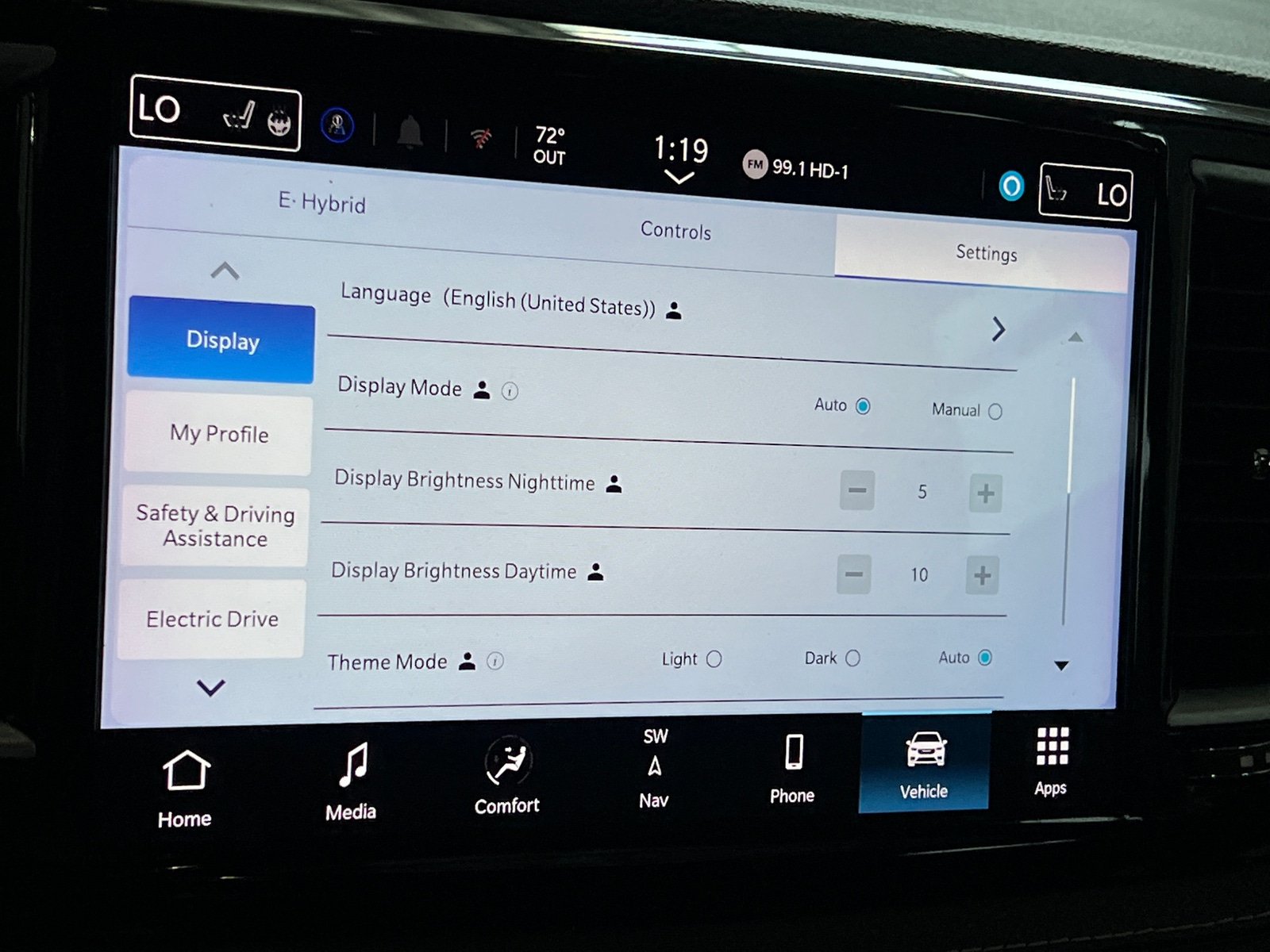 Thumbnail: 2024 Chrysler Pacifica - 3