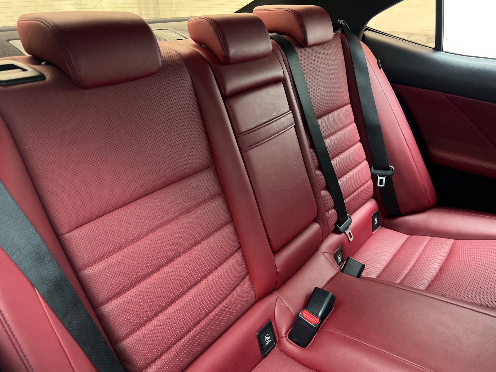 Thumbnail: 2016 Lexus IS - 5