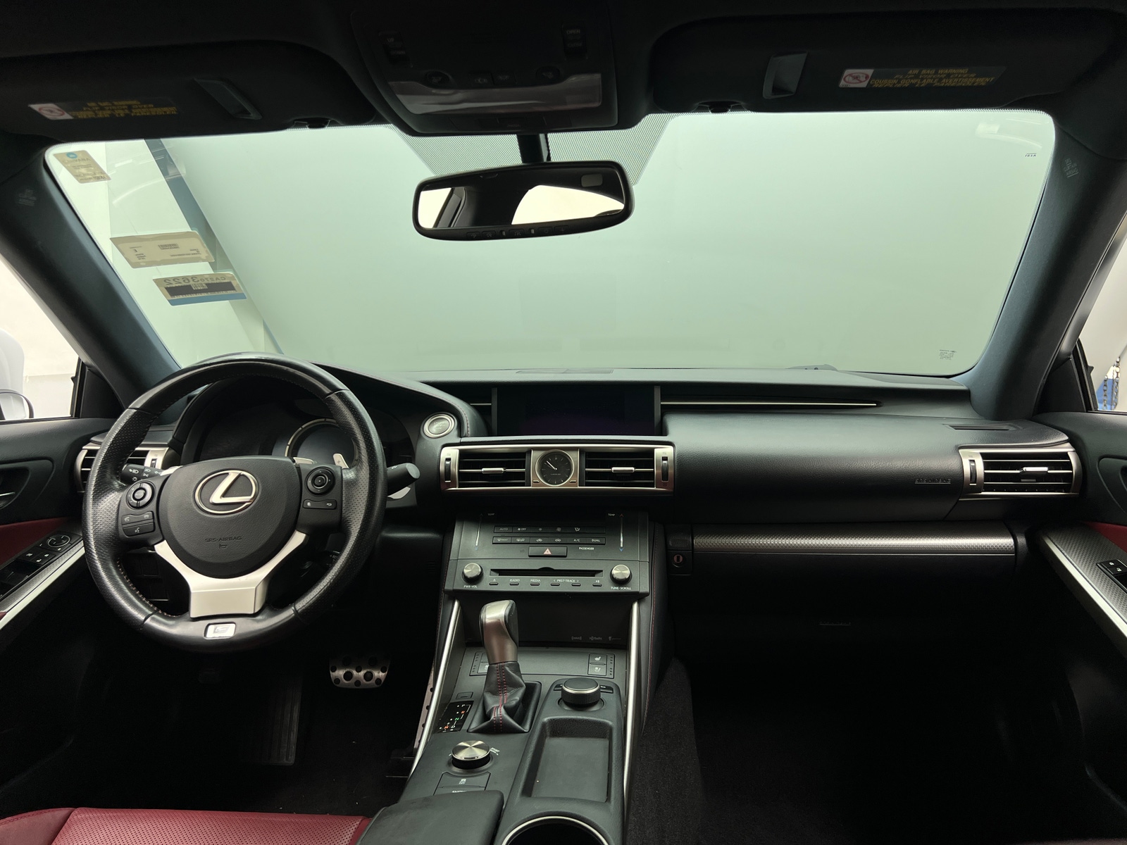Thumbnail: 2016 Lexus IS - 2