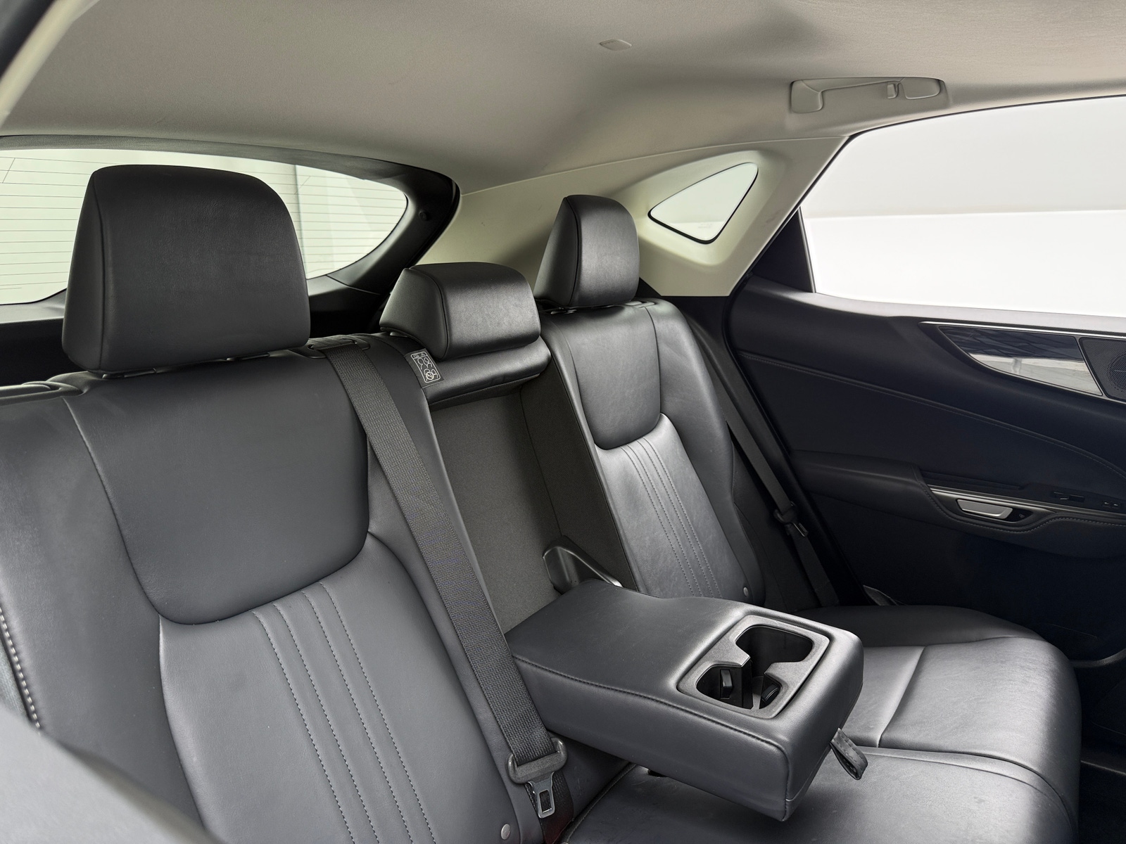 Thumbnail: 2022 Lexus NX - 5