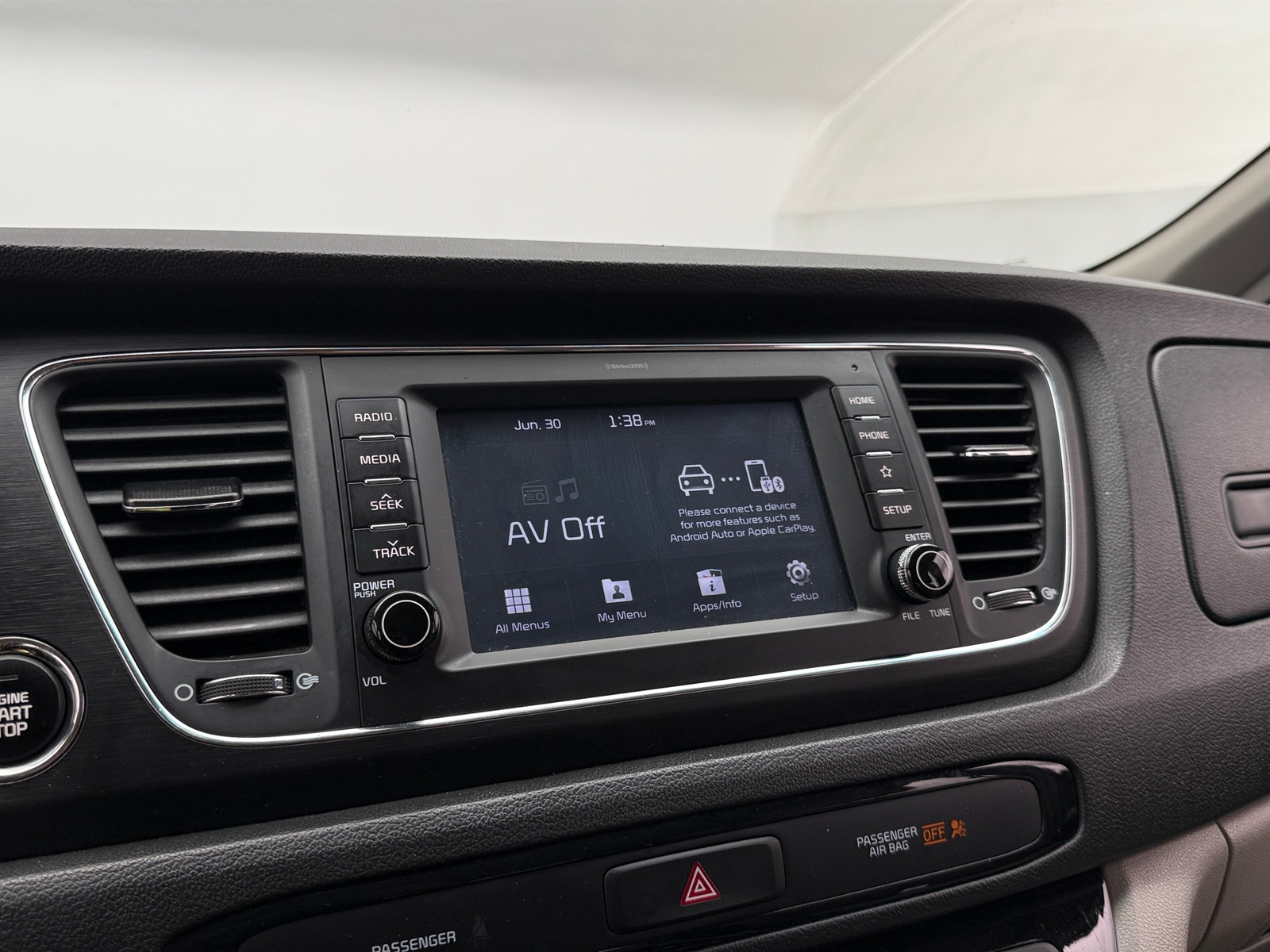 Thumbnail: 2019 Kia Sedona - 3