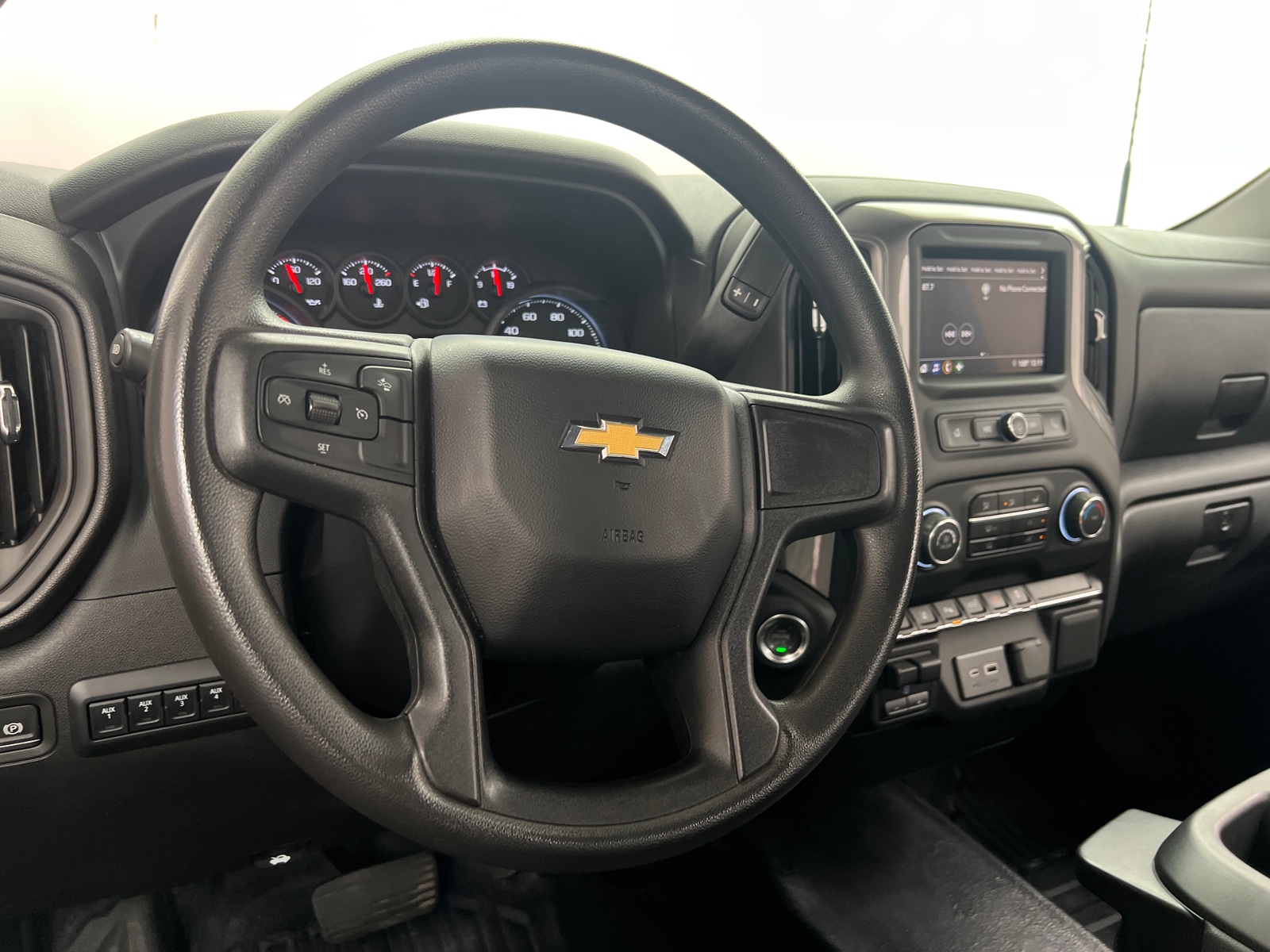 Thumbnail: 2024 Chevrolet Silverado 3500 - 4