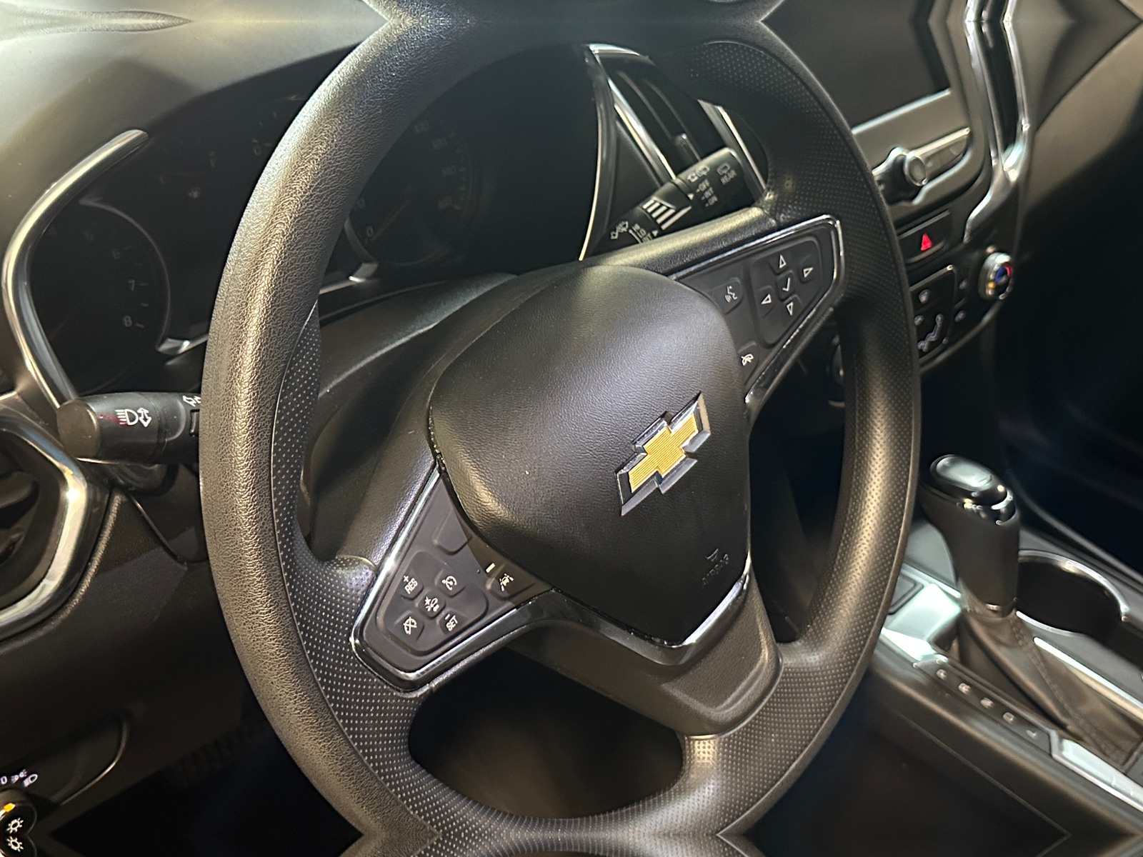 Thumbnail: 2021 Chevrolet Equinox - 5