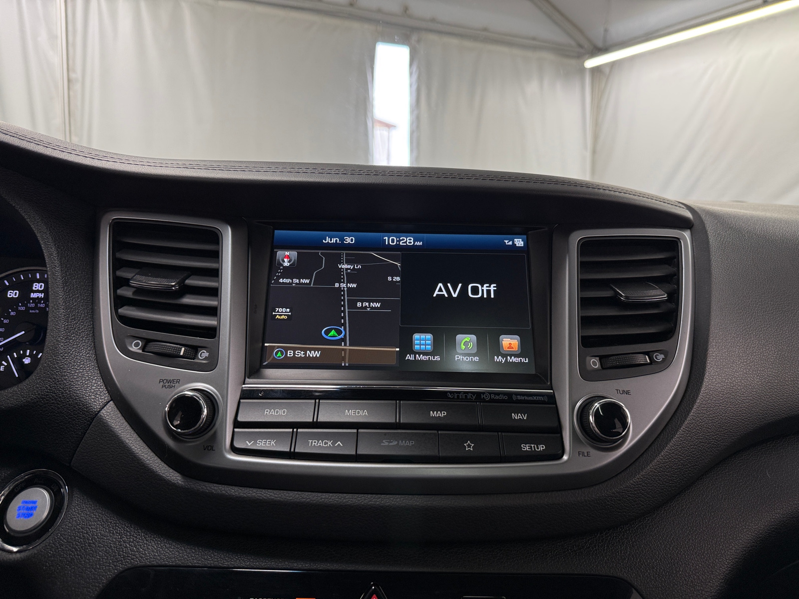 Thumbnail: 2018 Hyundai Tucson - 3