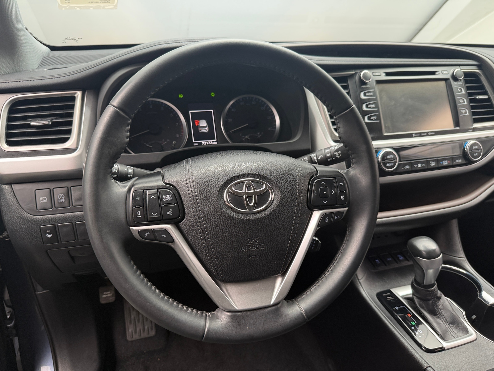 Thumbnail: 2019 Toyota Highlander - 4