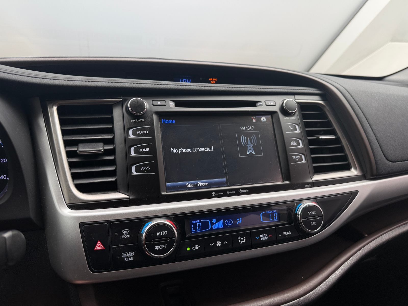 Thumbnail: 2019 Toyota Highlander - 3