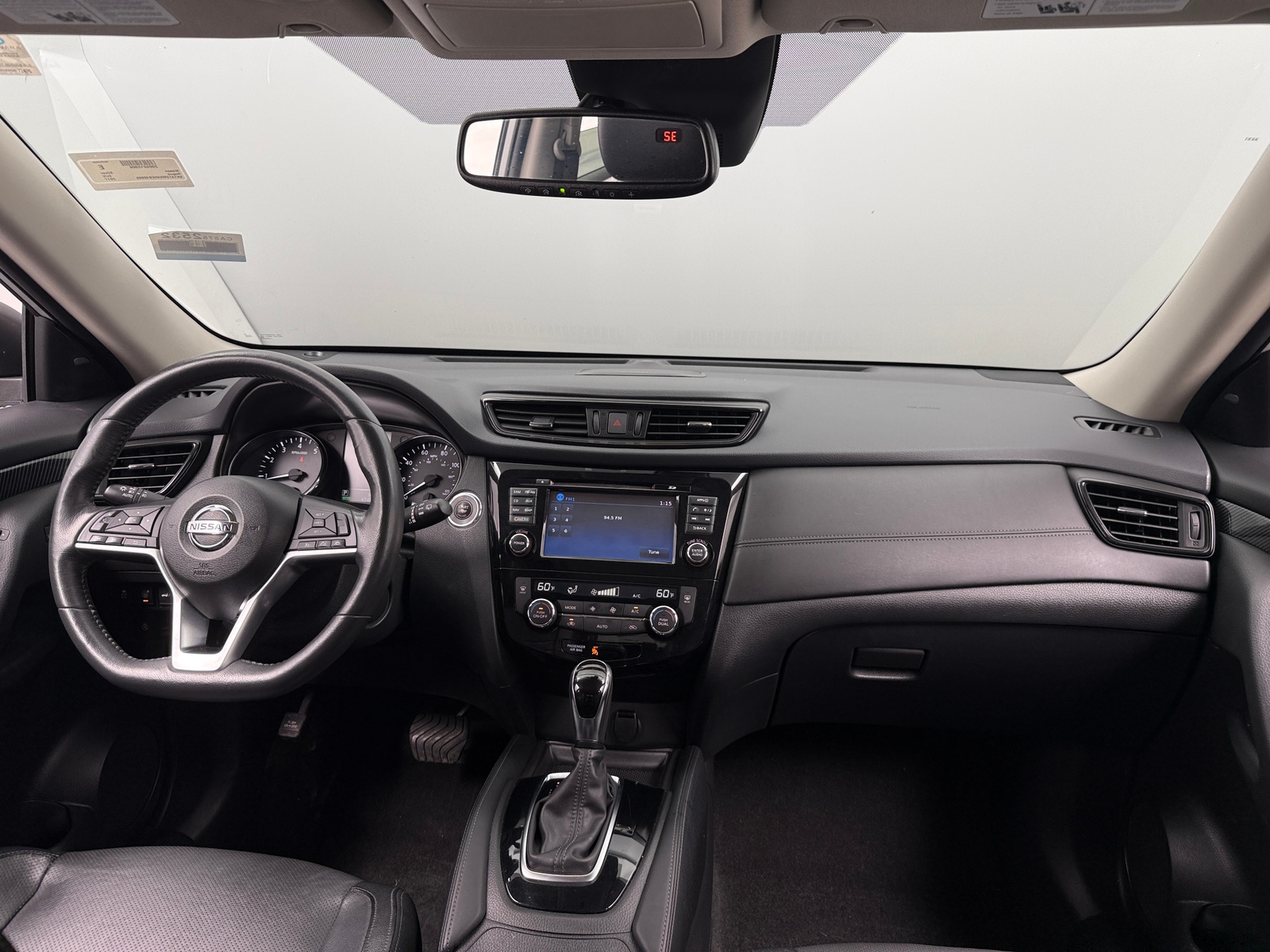 Thumbnail: 2017 Nissan Rogue - 2