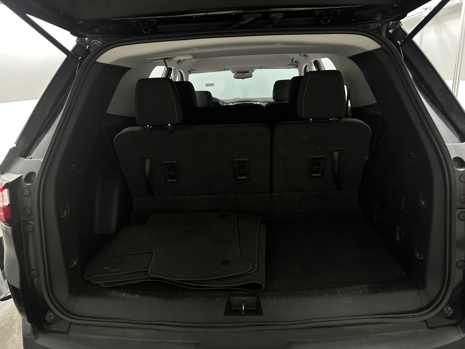Thumbnail: 2020 Chevrolet Traverse - 7