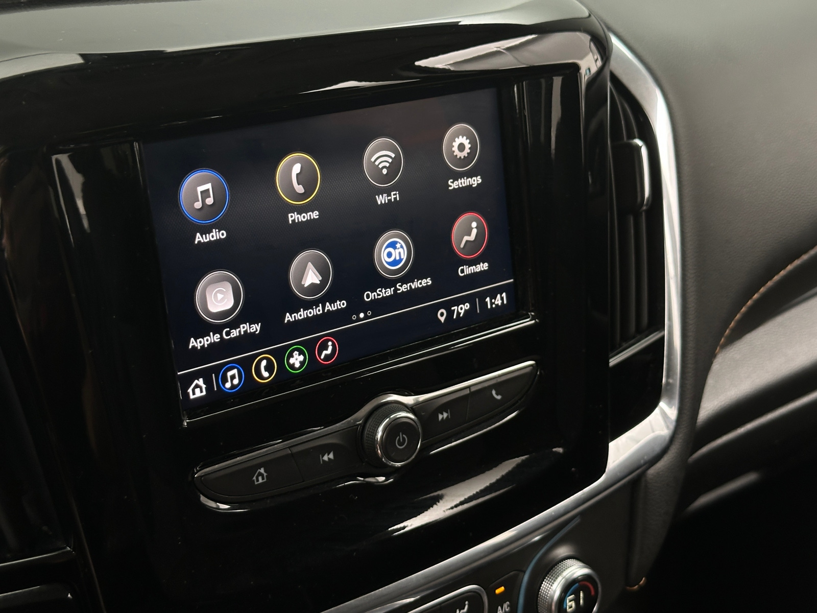 Thumbnail: 2020 Chevrolet Traverse - 4