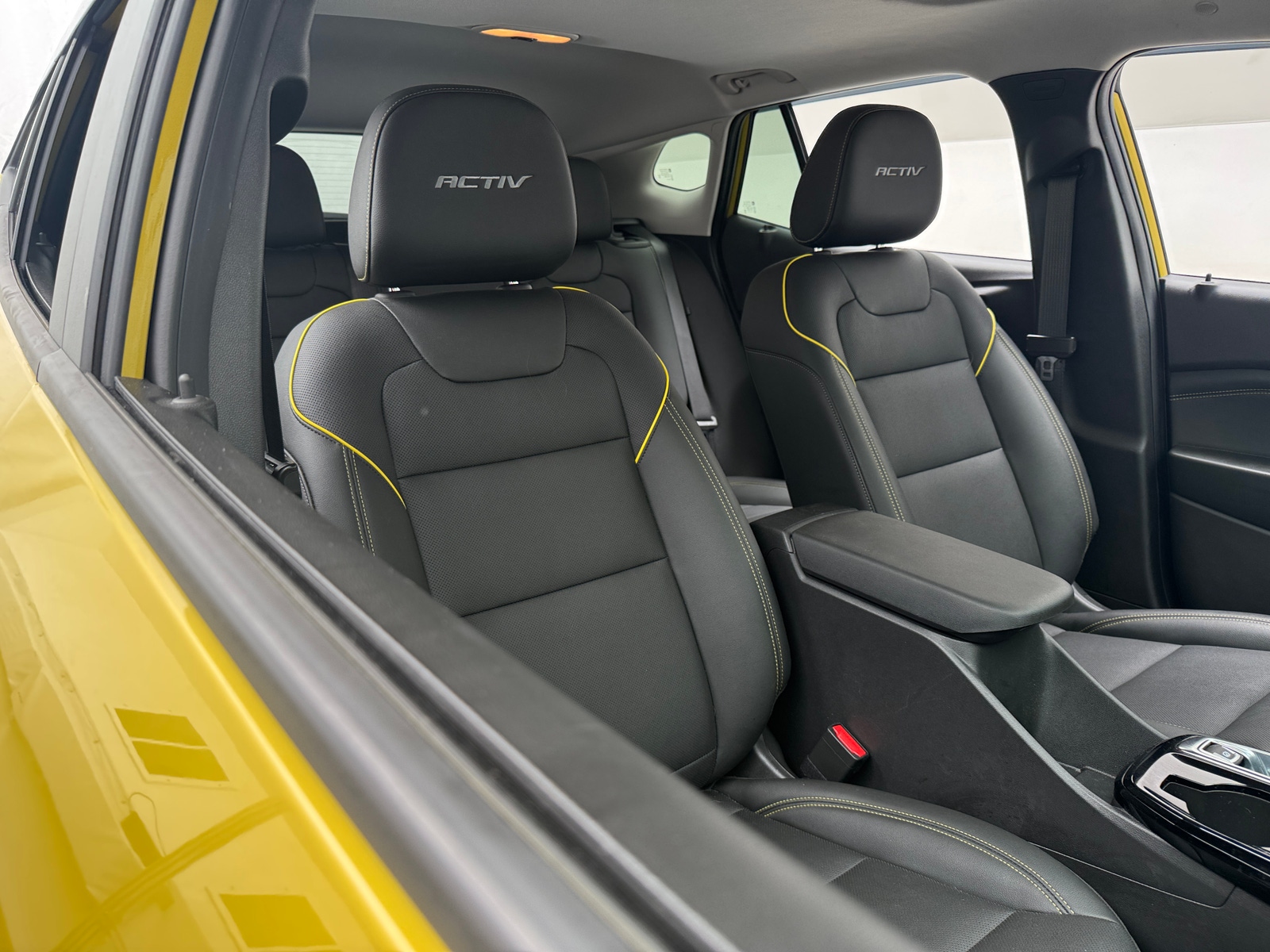 Thumbnail: 2024 Chevrolet Trax - 2