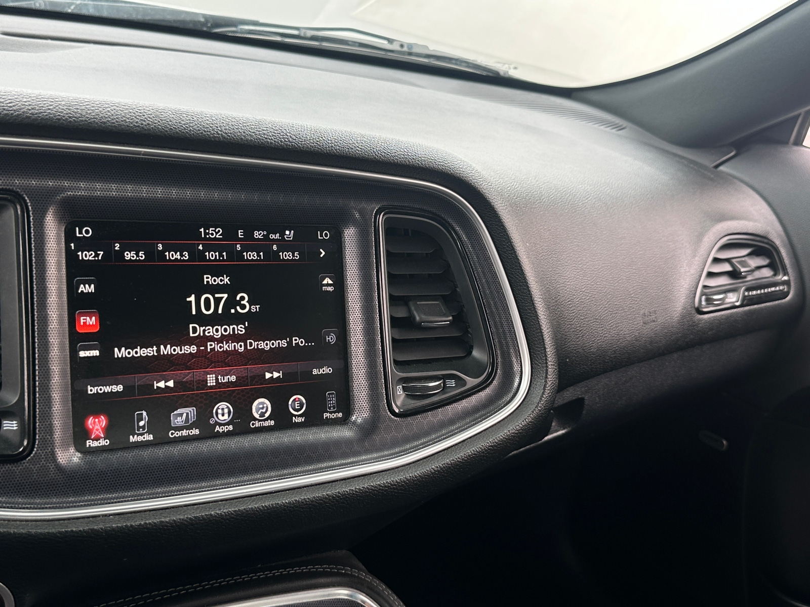 Thumbnail: 2015 Dodge Challenger - 3