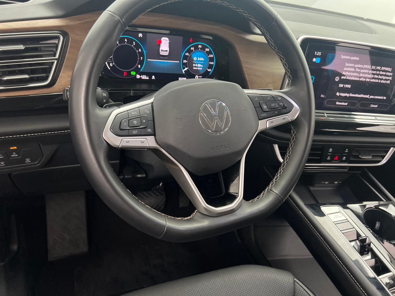 Thumbnail: 2024 Volkswagen Atlas - 4
